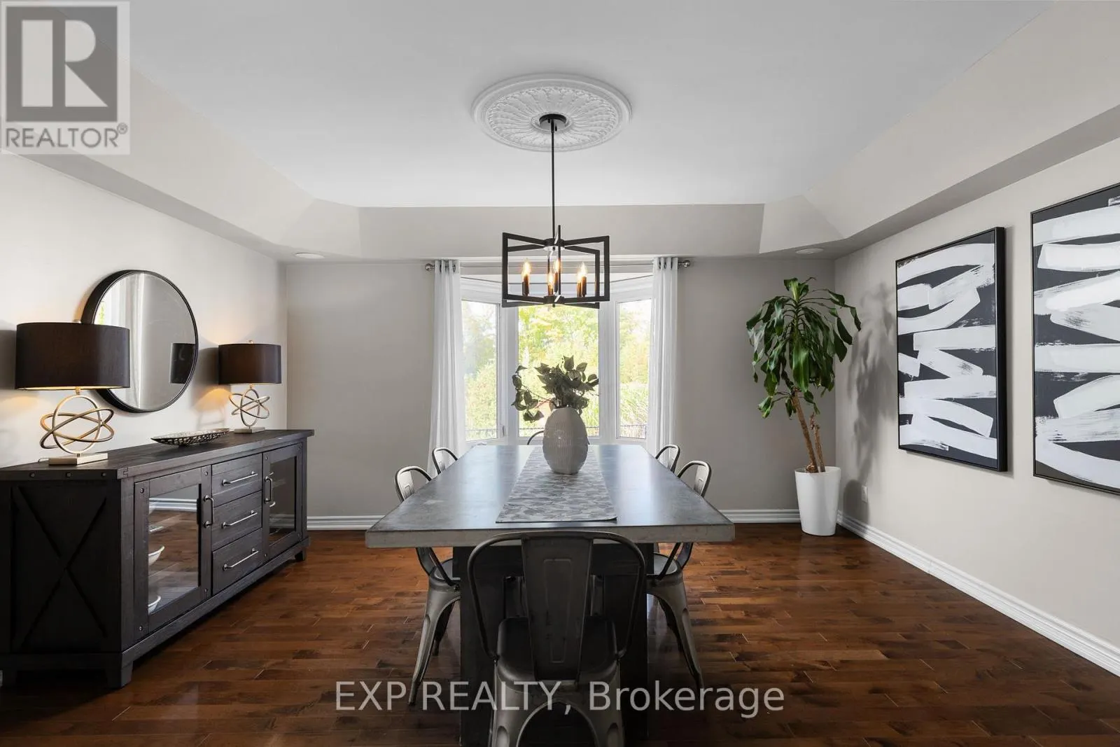 71 CITYVIEW CIRCLE