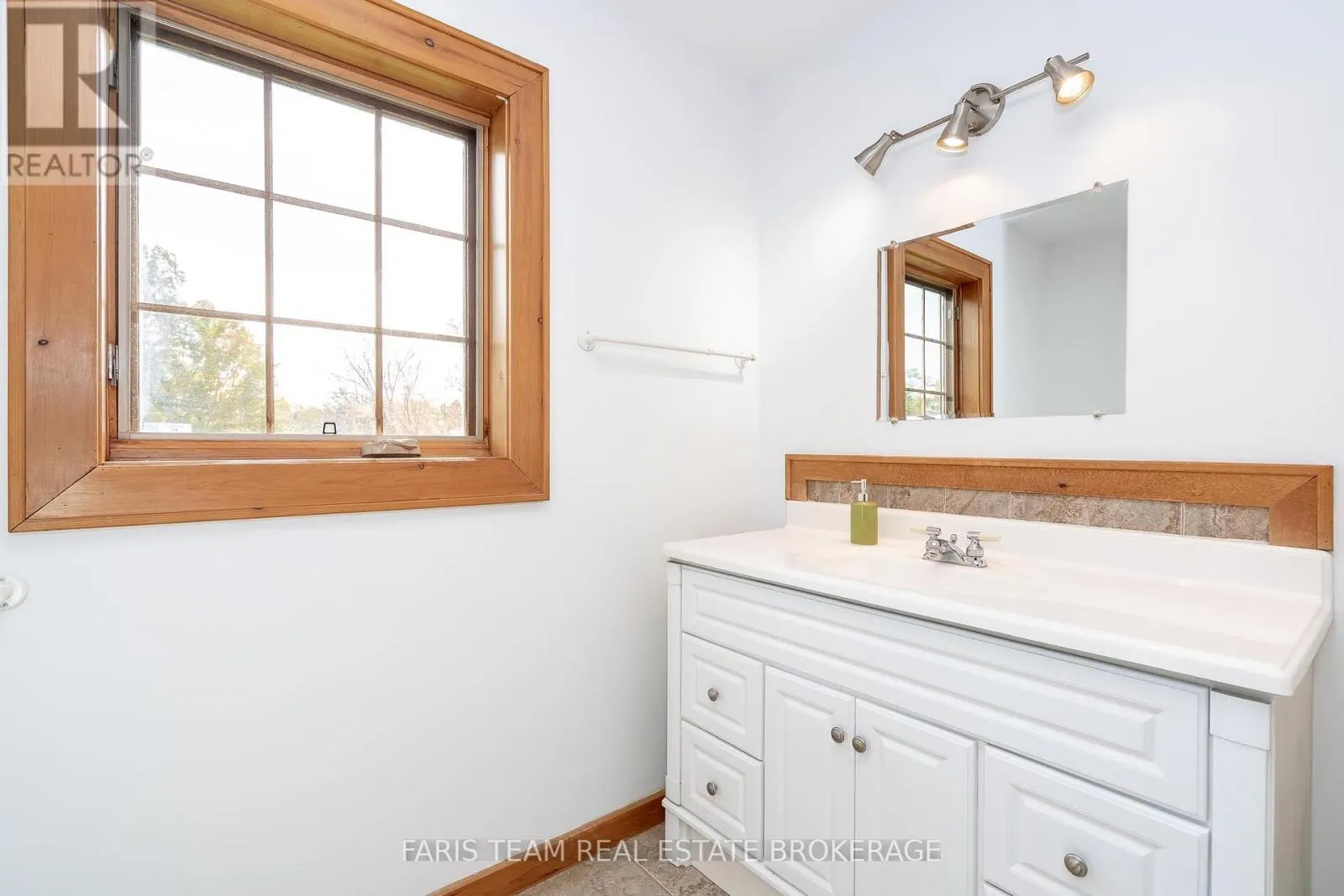 1309 LAUGHLIN FALLS ROAD