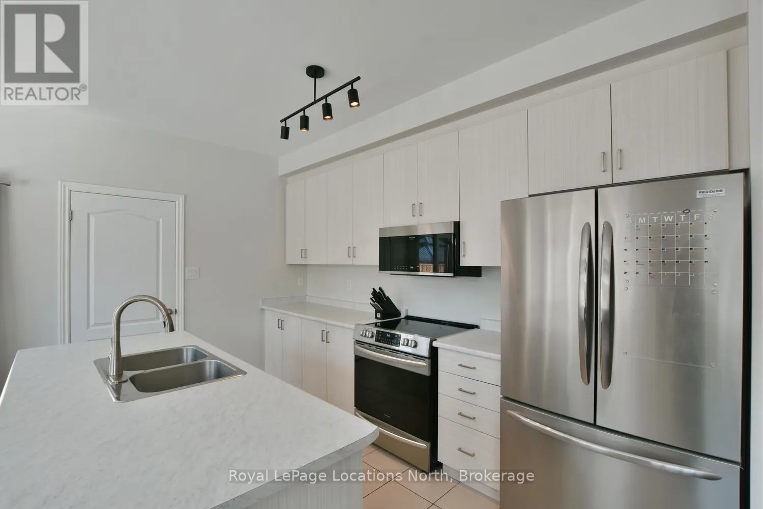 48 MCLEAN AVENUE