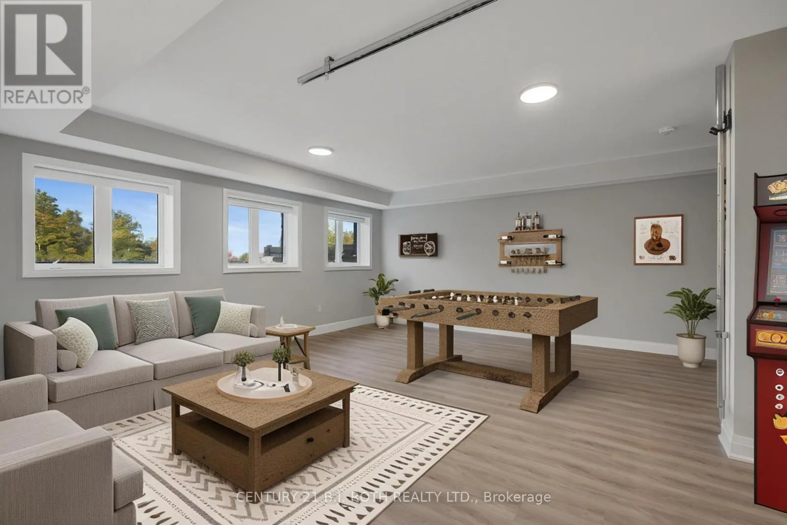 99 FRANKLIN TRAIL