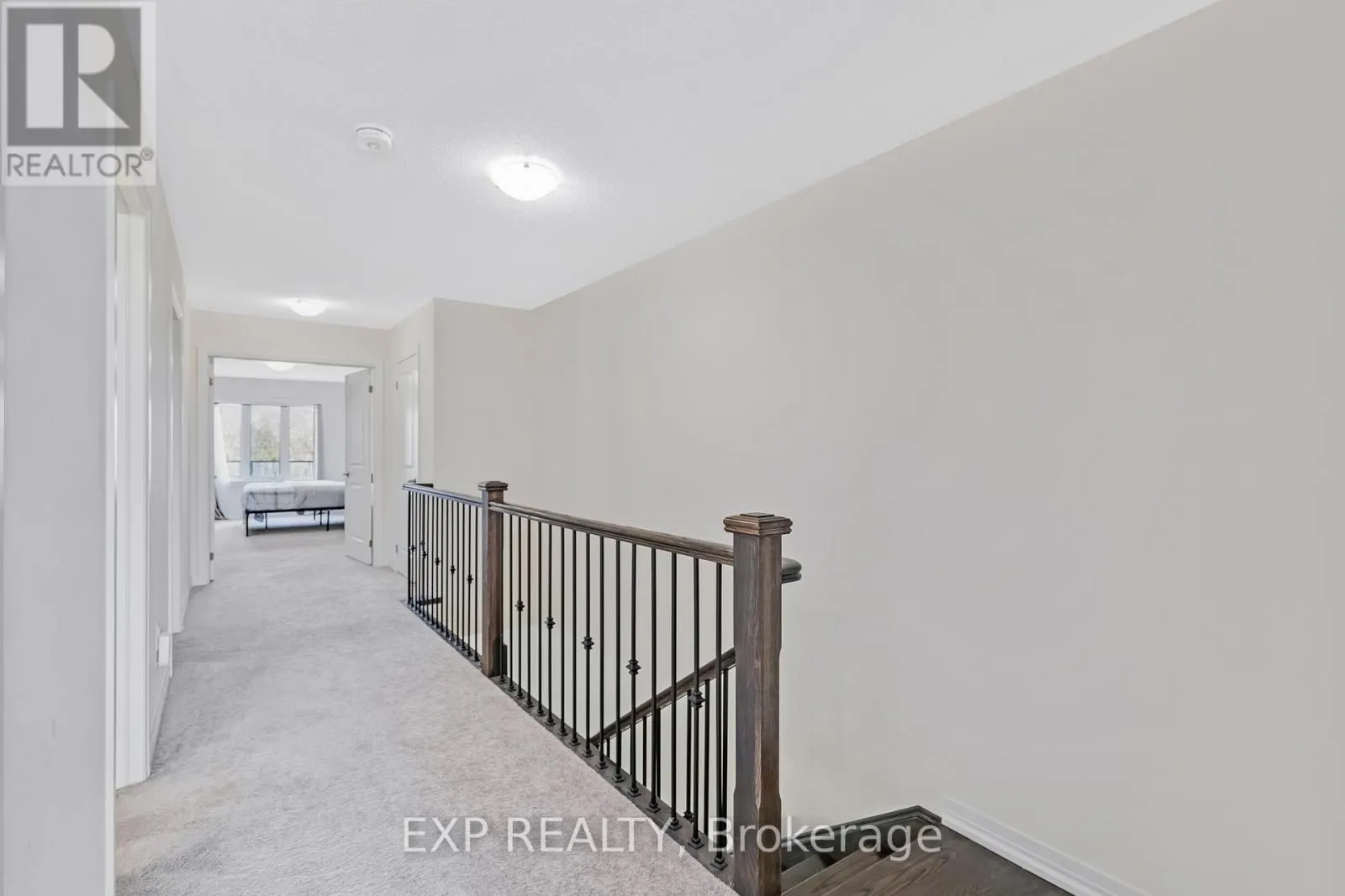 122 TURNBERRY LANE