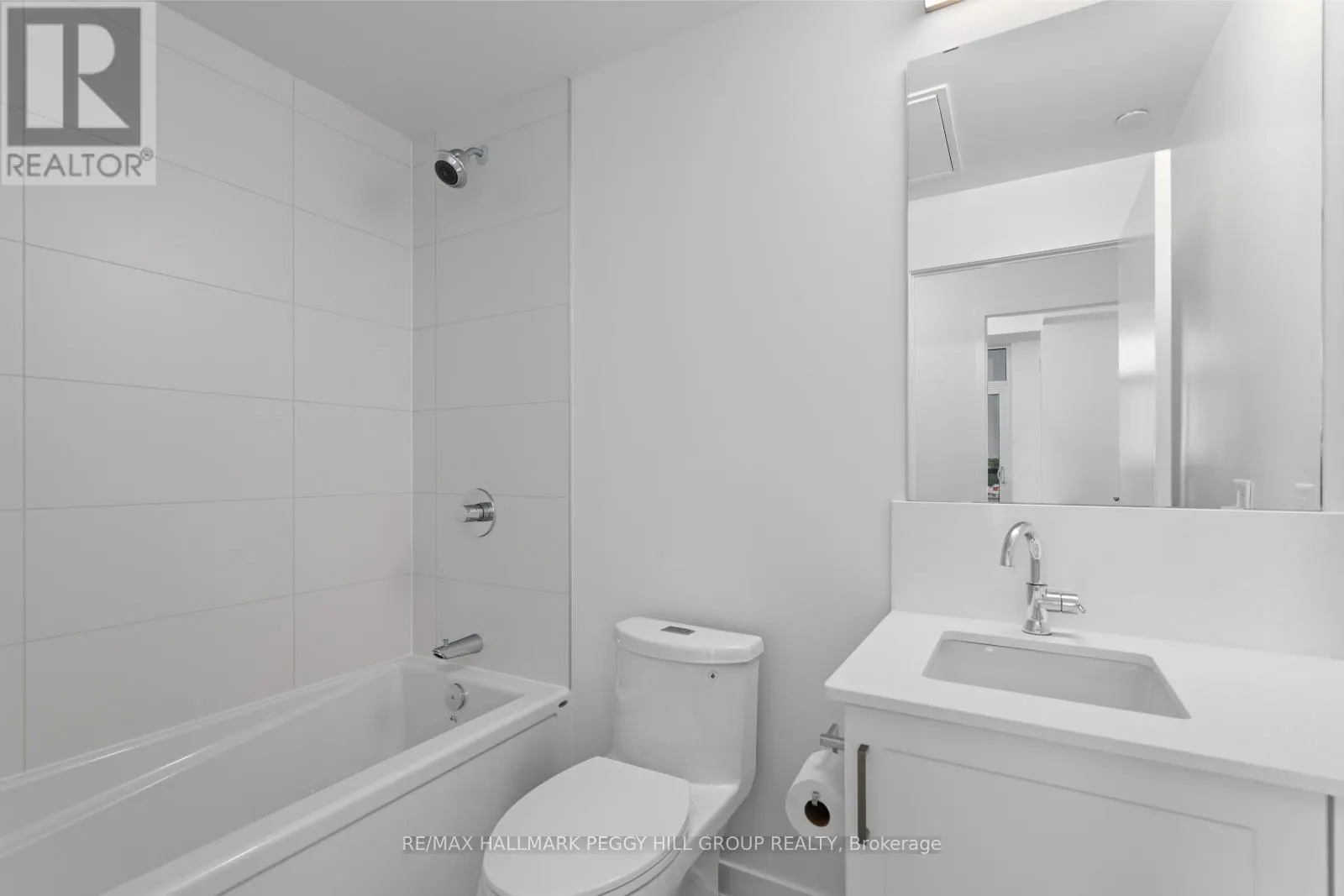 502 - 681 YONGE STREET