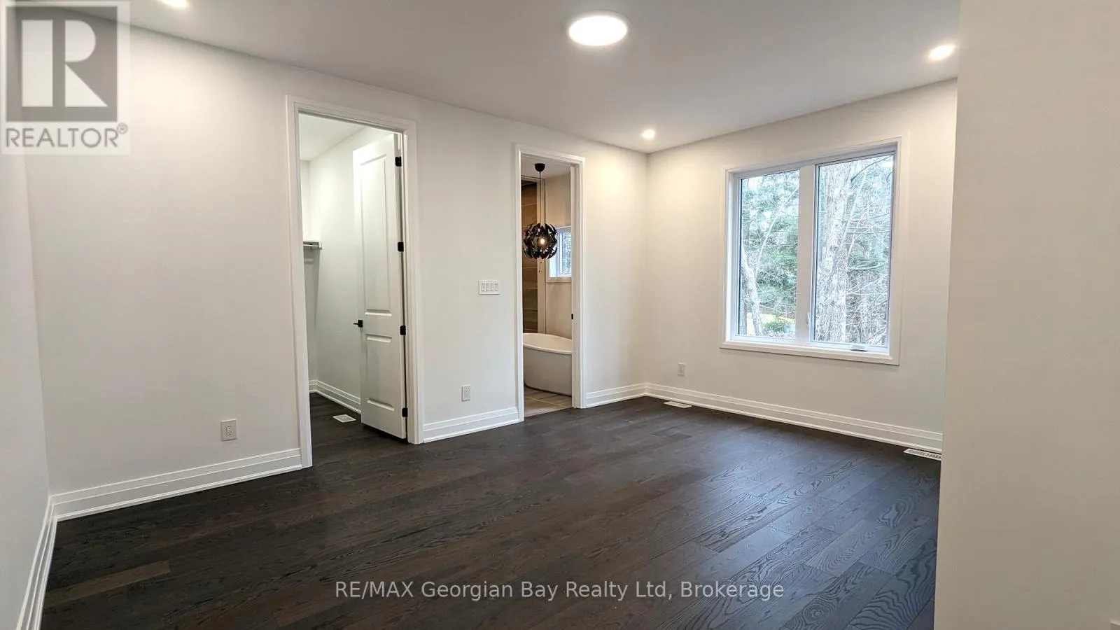 29 RUE CAMILLE ROAD
