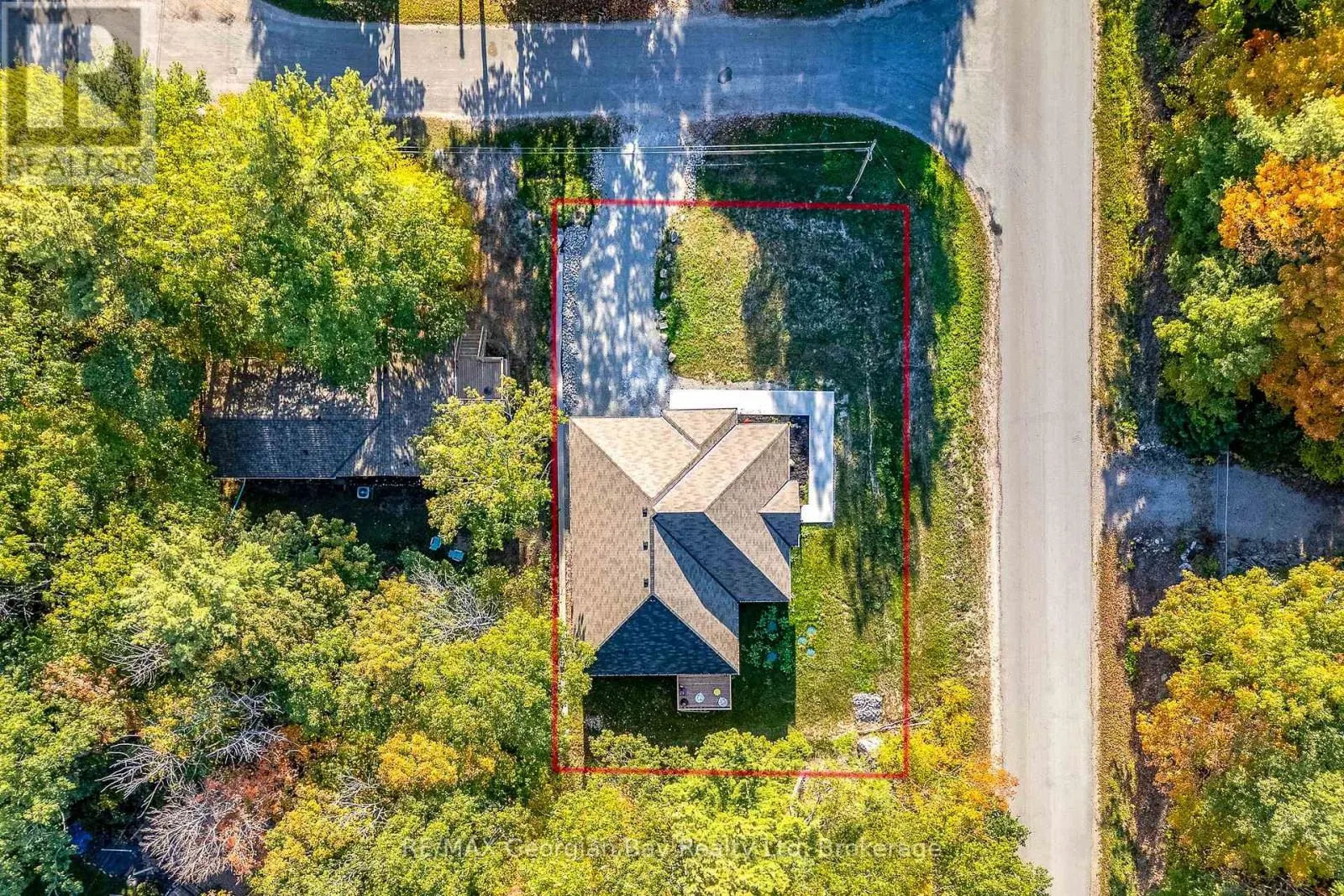 29 RUE CAMILLE ROAD
