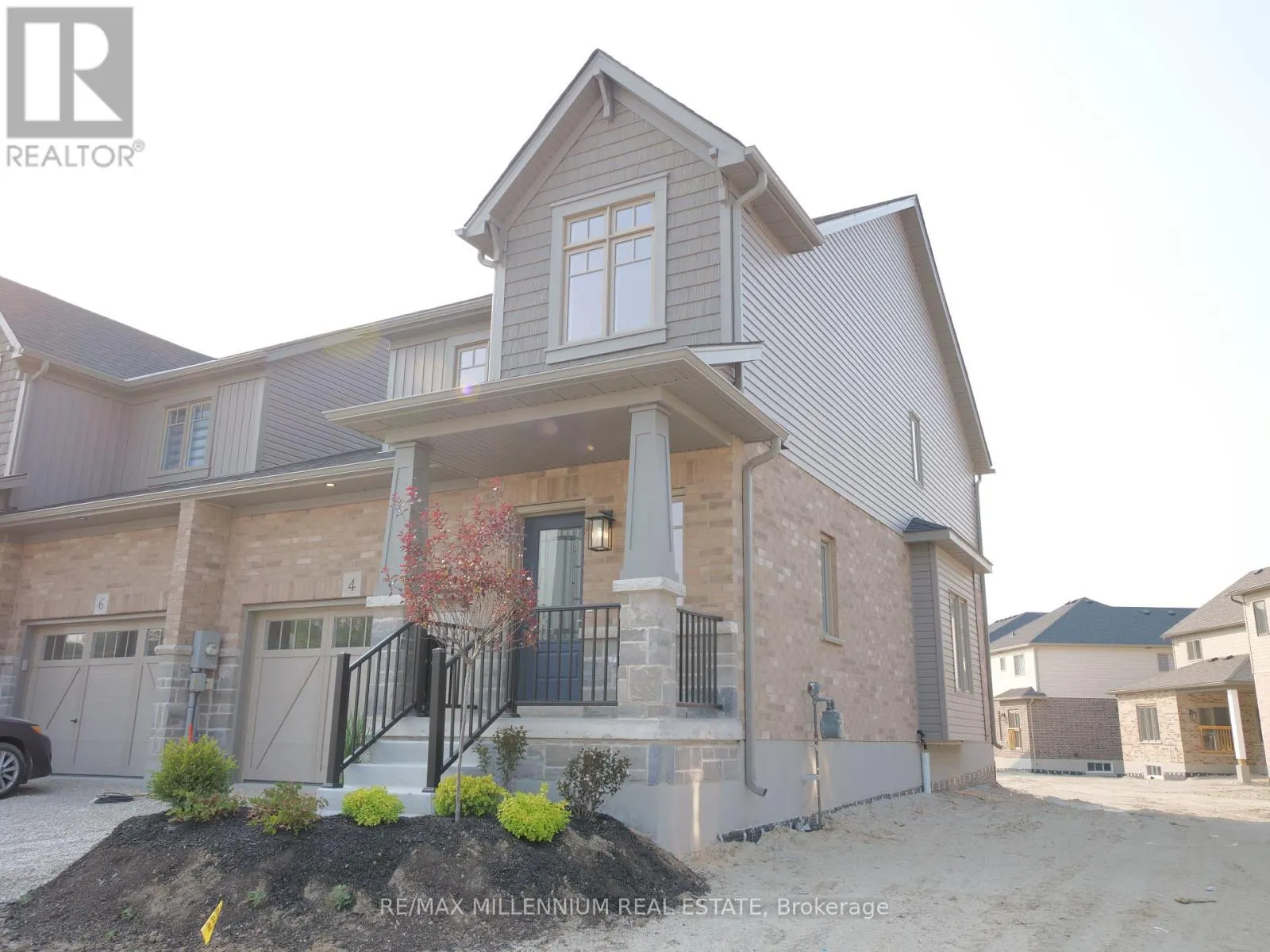 4 SHIPLEY AVENUE S
