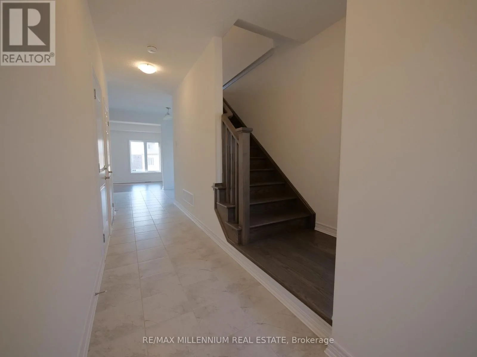 4 SHIPLEY AVENUE S