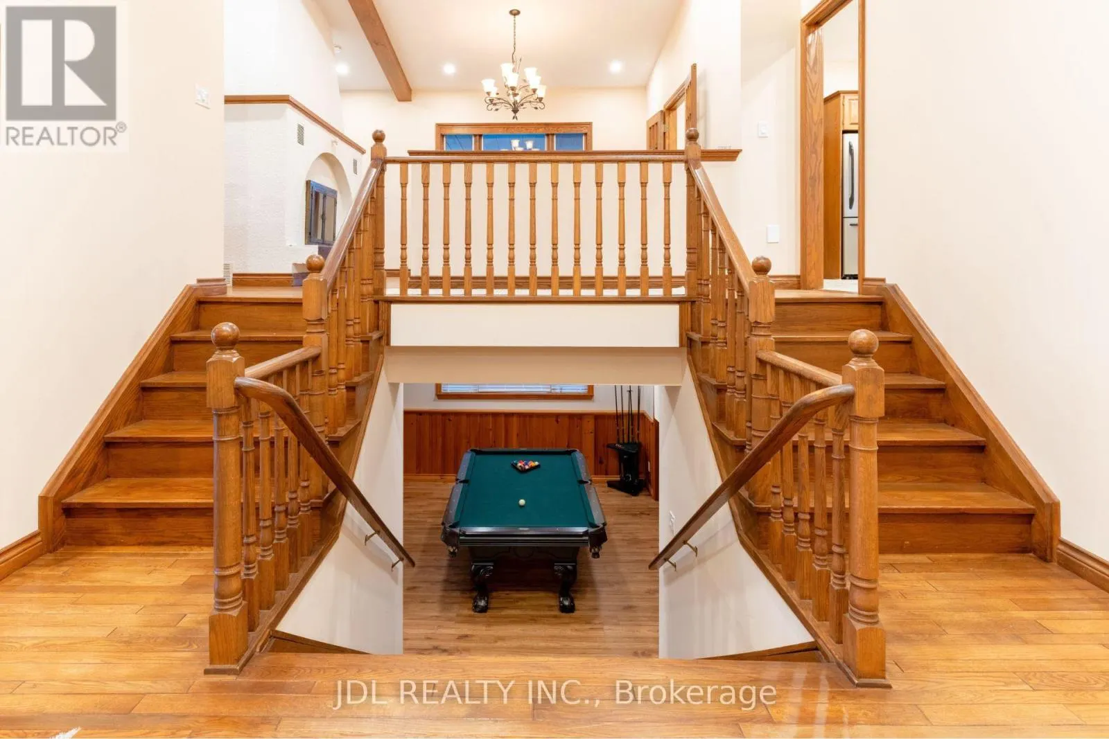 16 THICKETWOOD PLACE