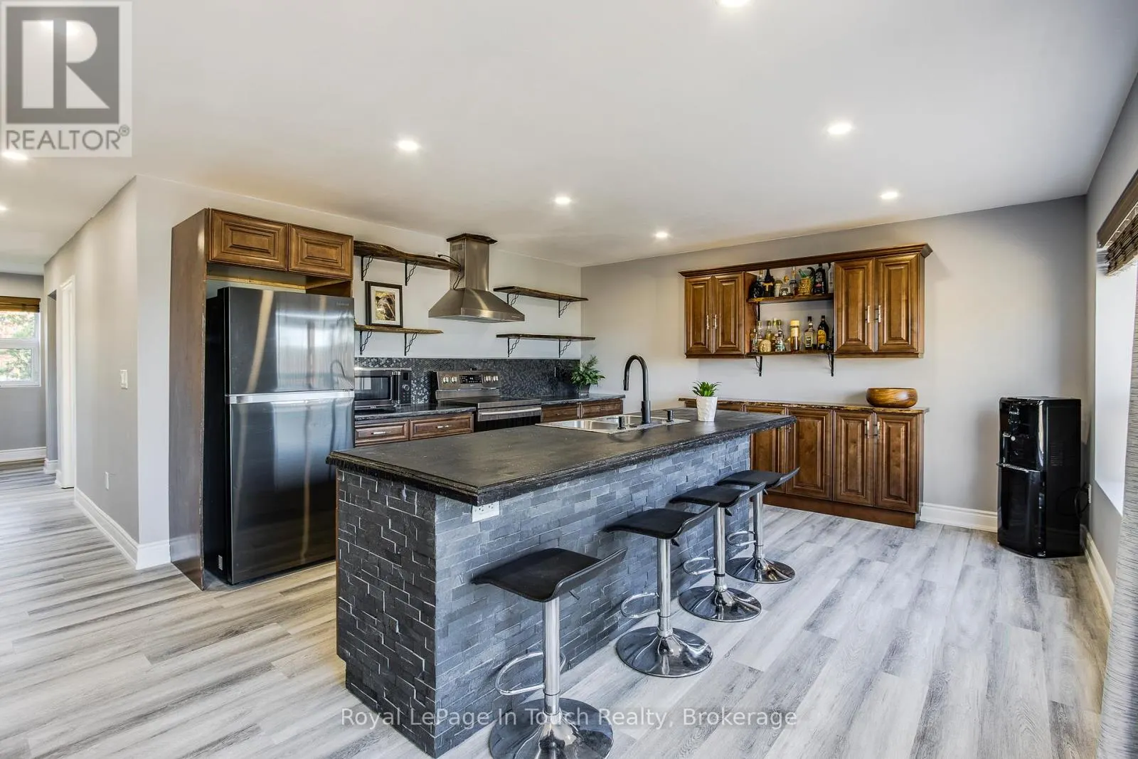 142 DUCK BAY ROAD