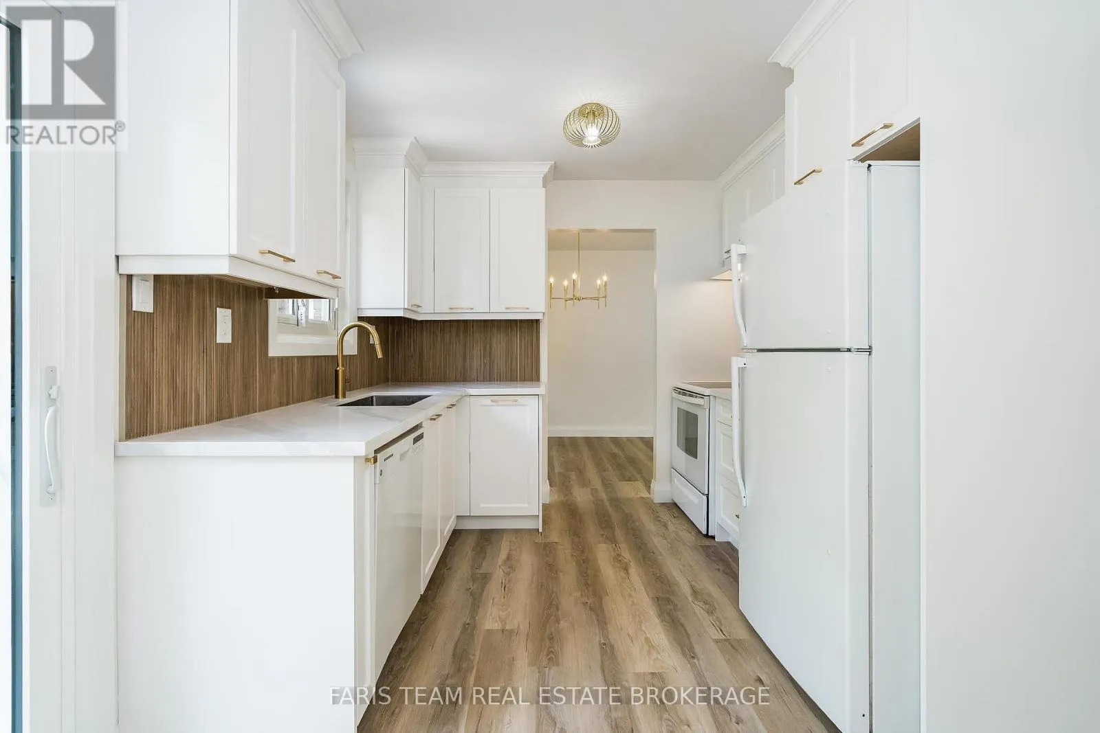 356 LESCAUT ROAD