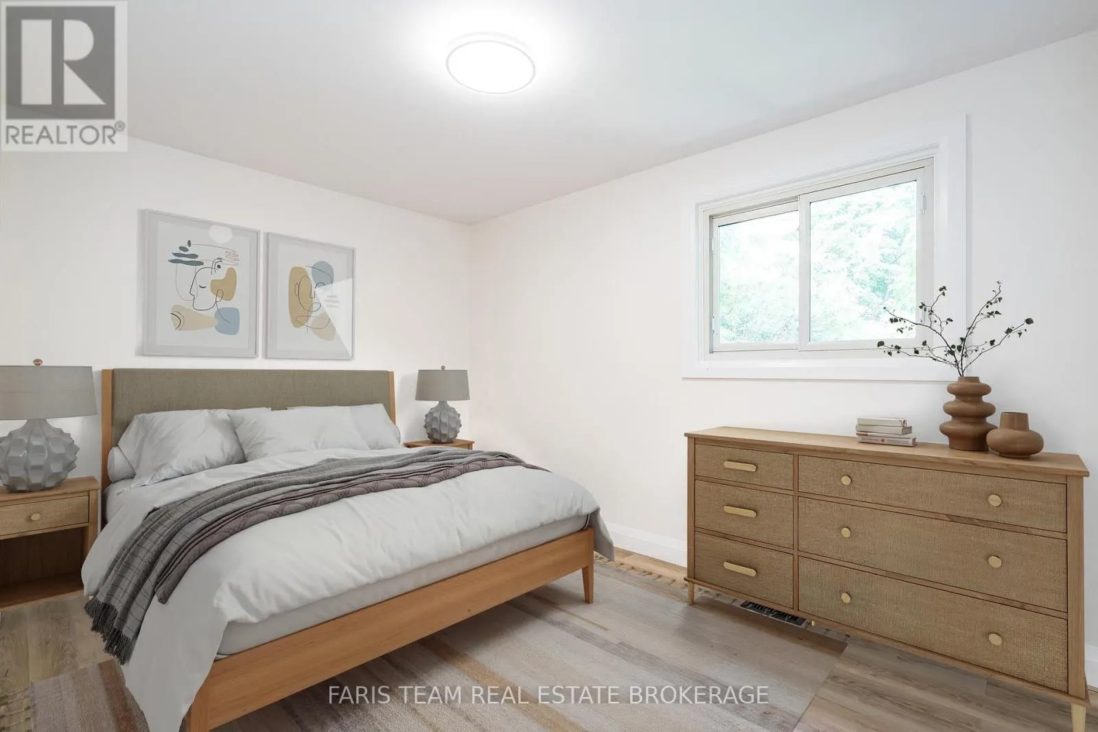 356 LESCAUT ROAD