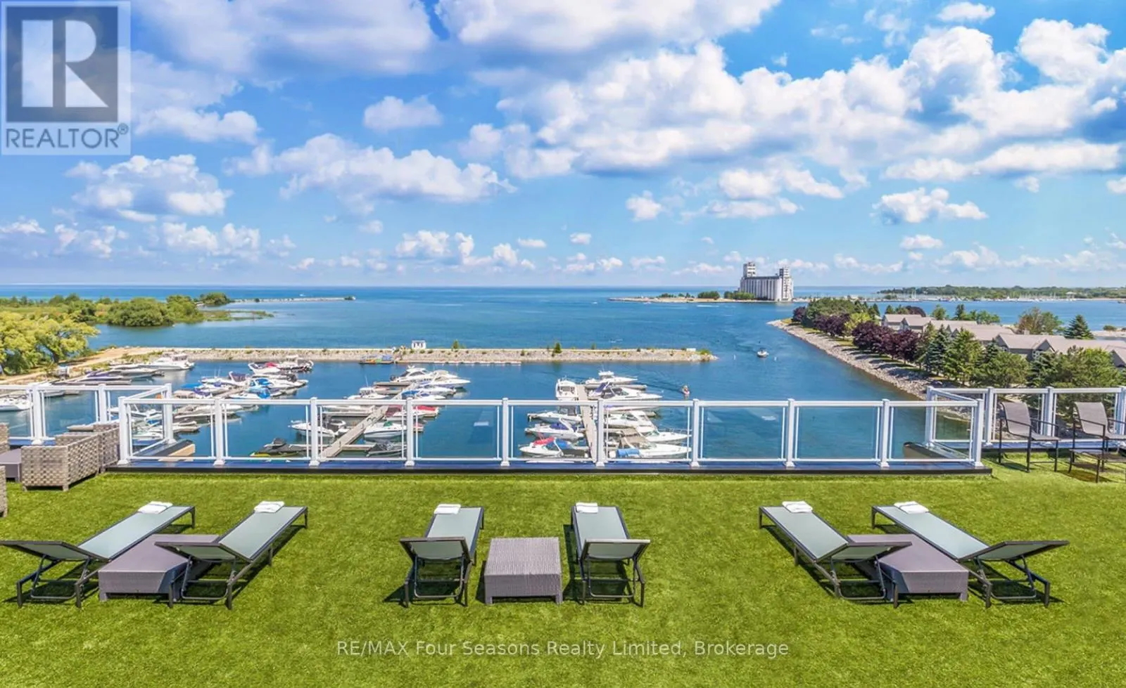 6210/6212 - 9 HARBOUR STREET E, #6210/6212