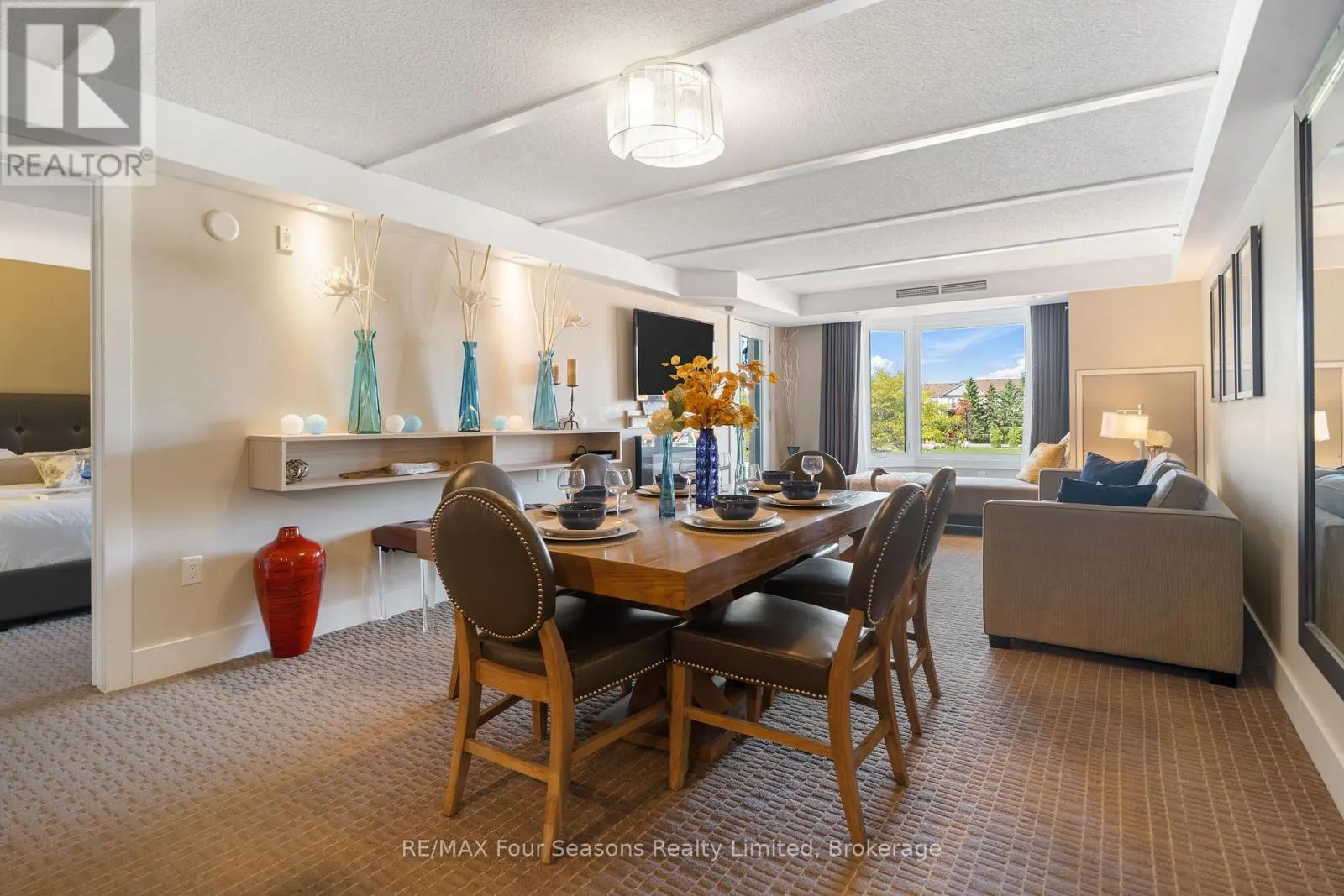 6210/6212 - 9 HARBOUR STREET E, #6210/6212