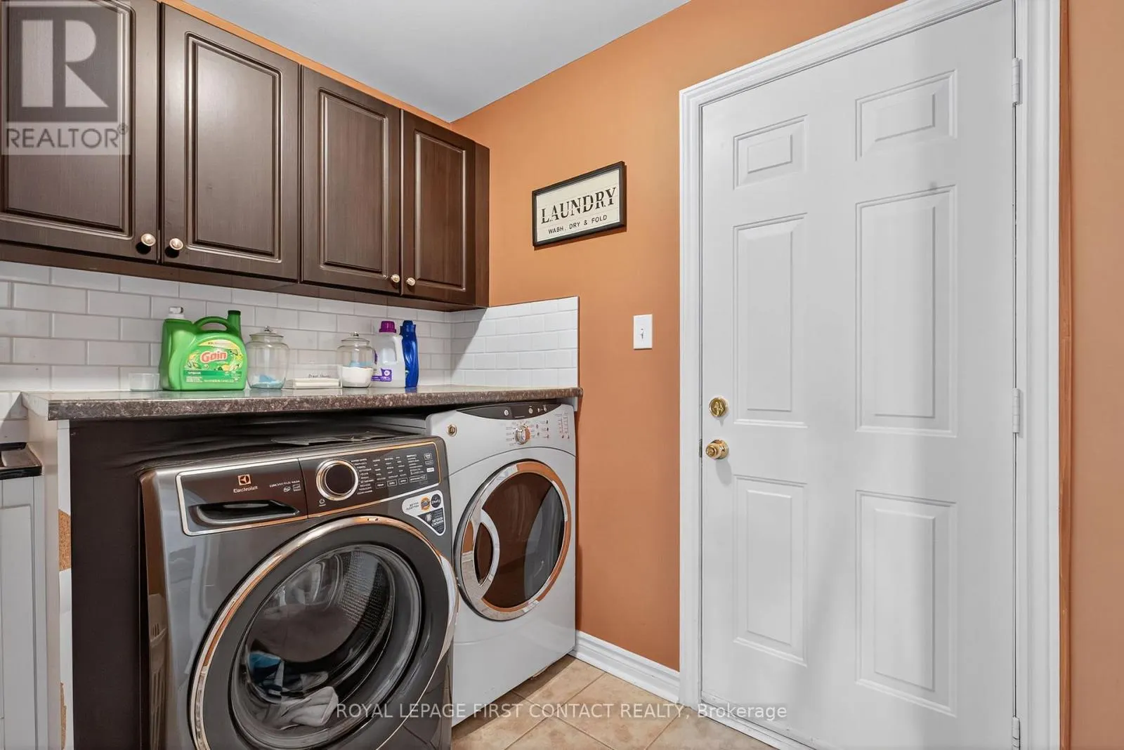 122 NORTHVIEW CRESCENT