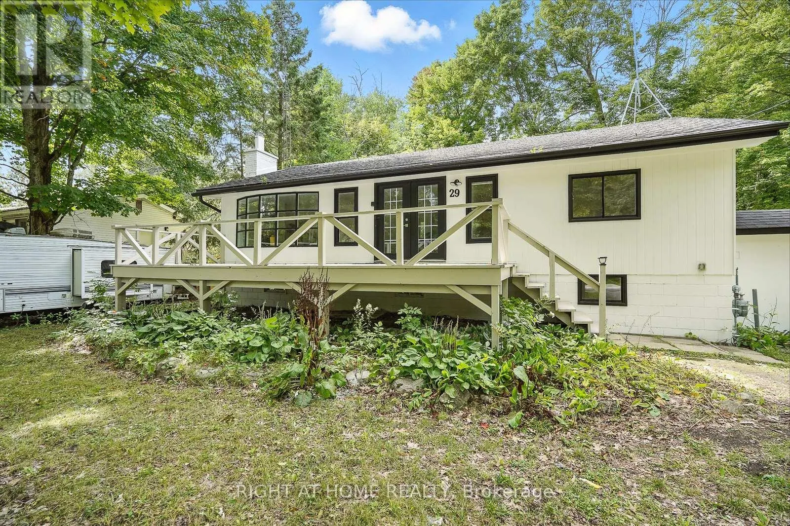 29 NIDA DRIVE