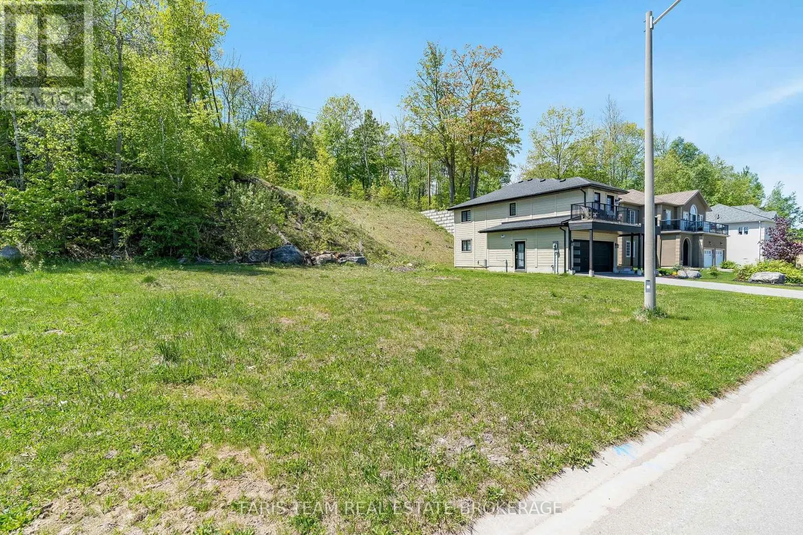 722 ABERDEEN BOULEVARD