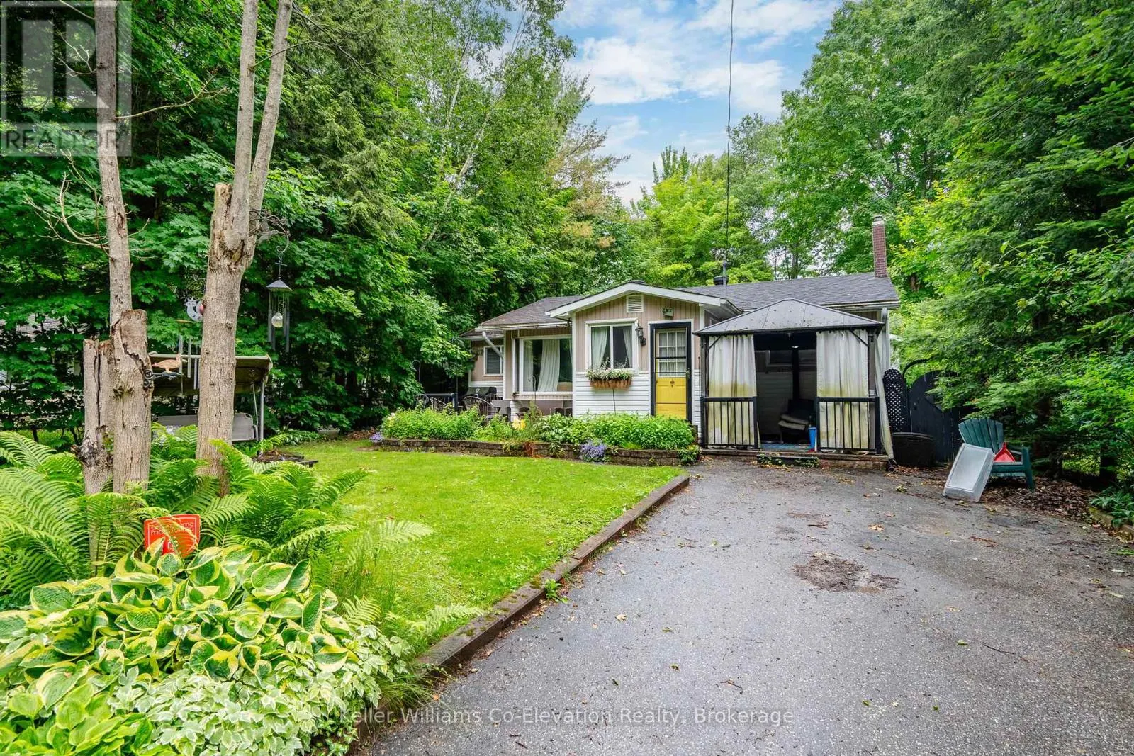 137 OLIVER DRIVE