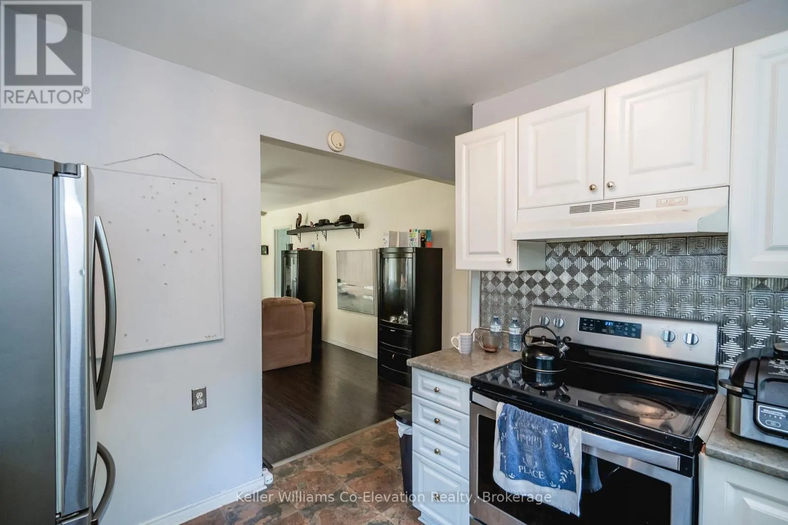 137 OLIVER DRIVE