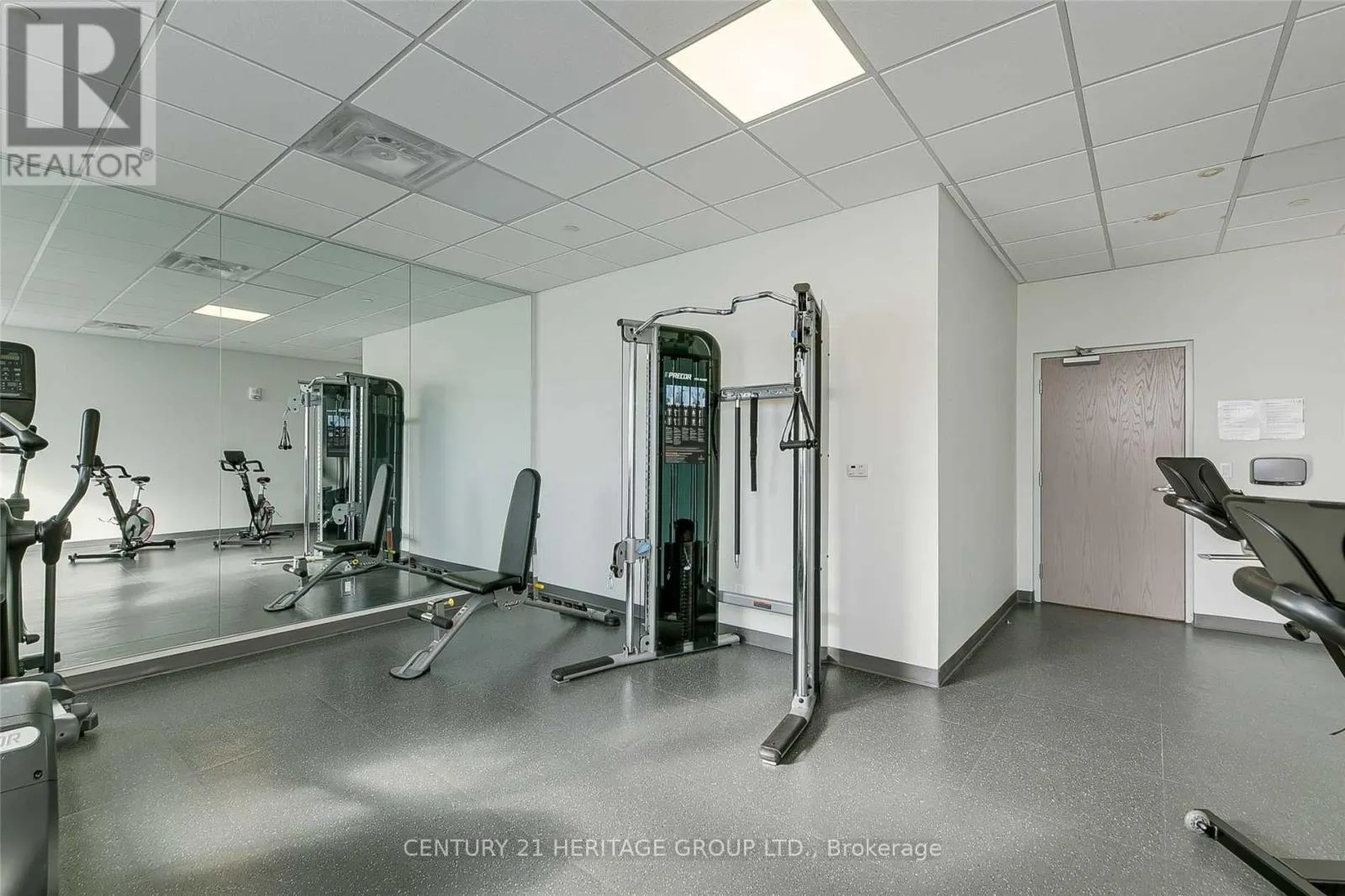 808 - 58 LAKESIDE TERRACE
