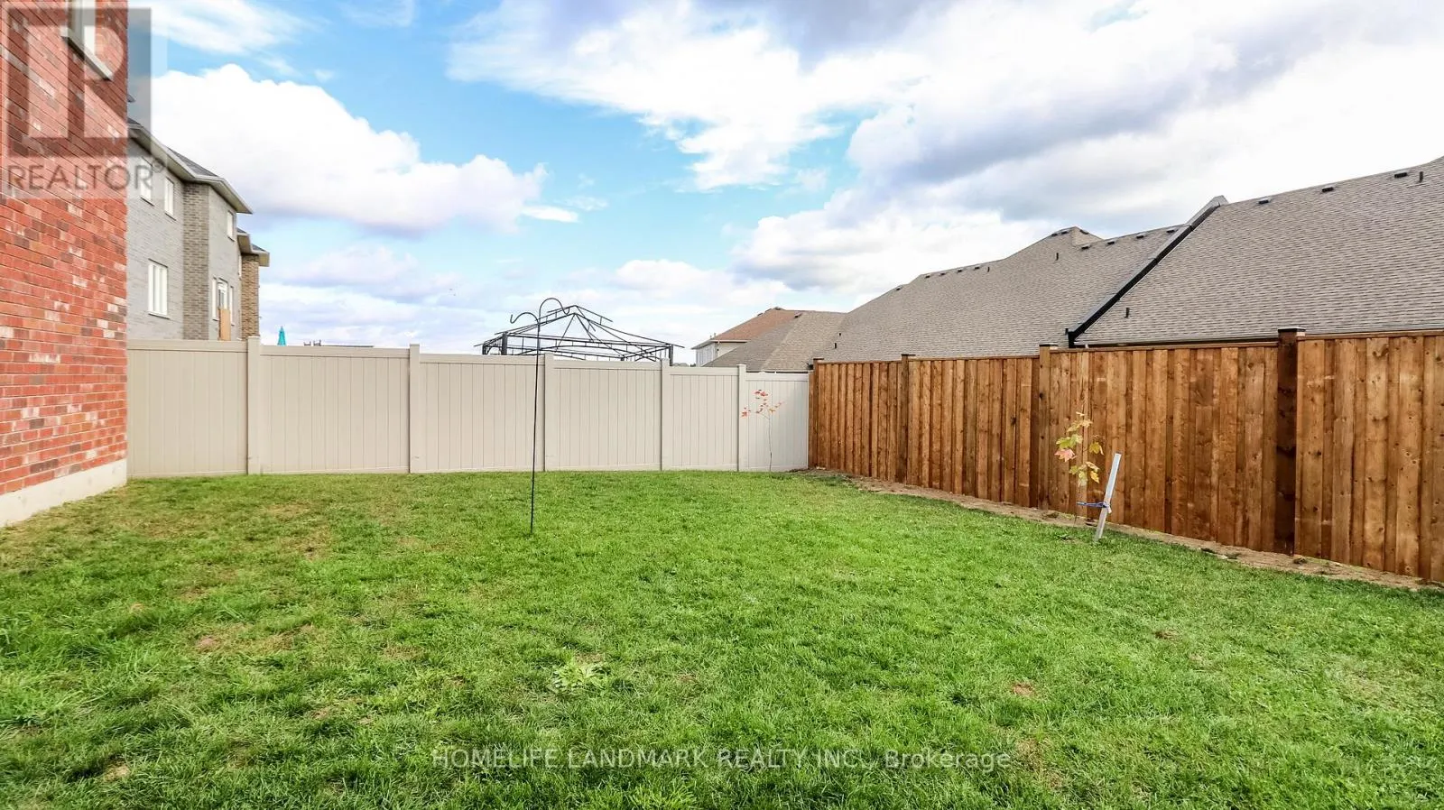 3045 MONARCH DRIVE
