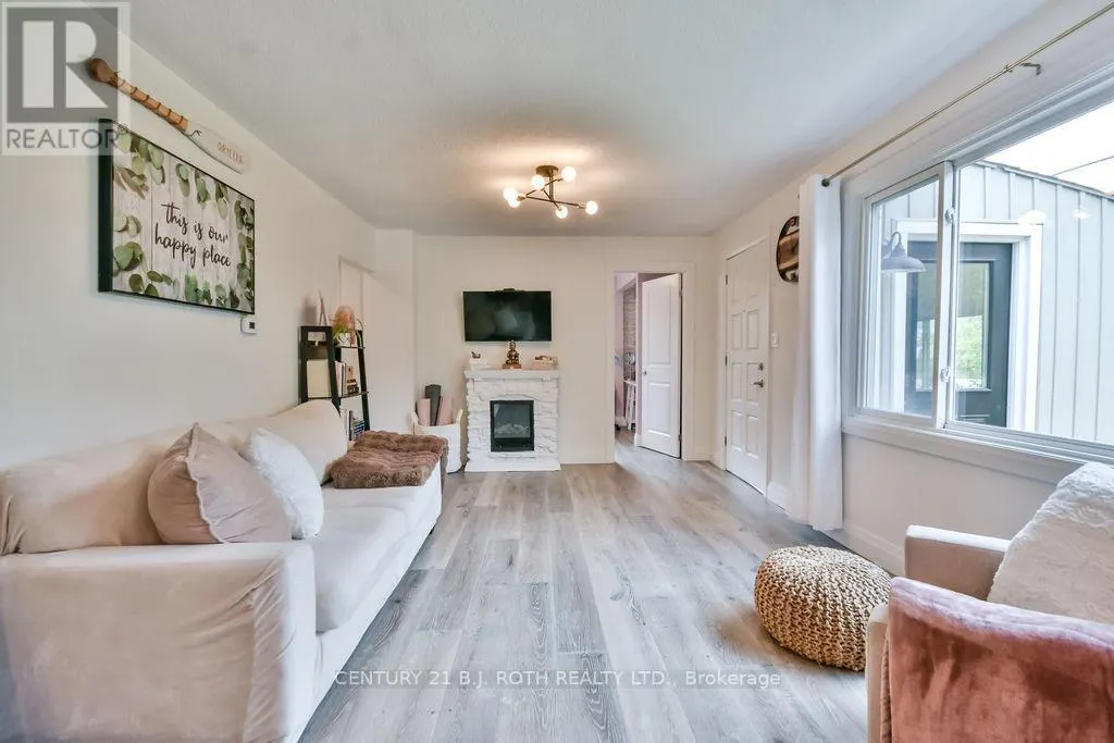 2695 CUMBERLAND ROAD