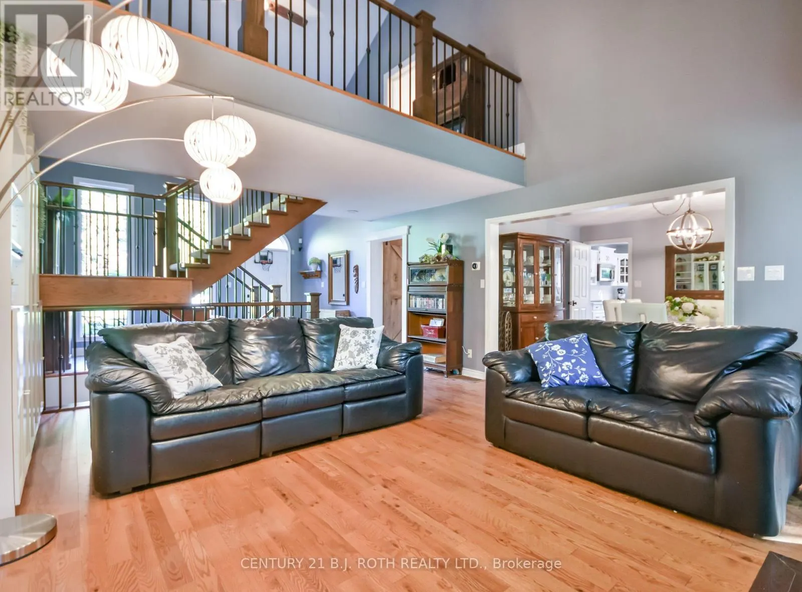 39 JODIES LANE