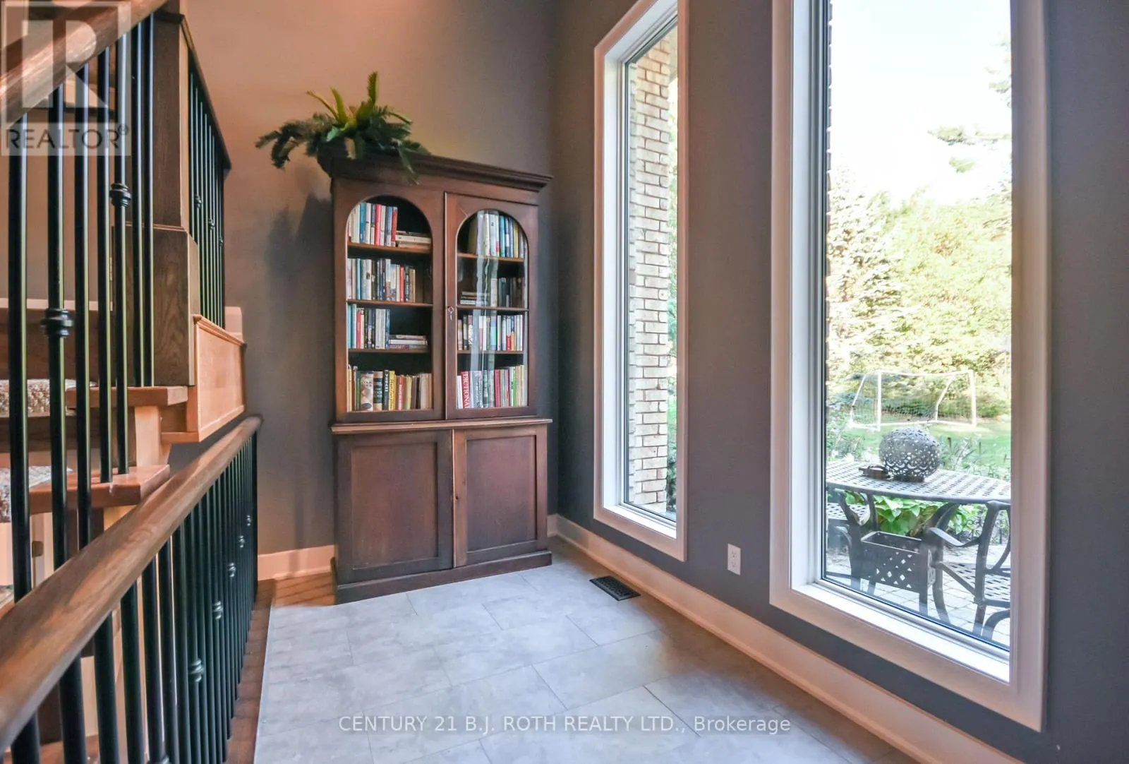 39 JODIES LANE
