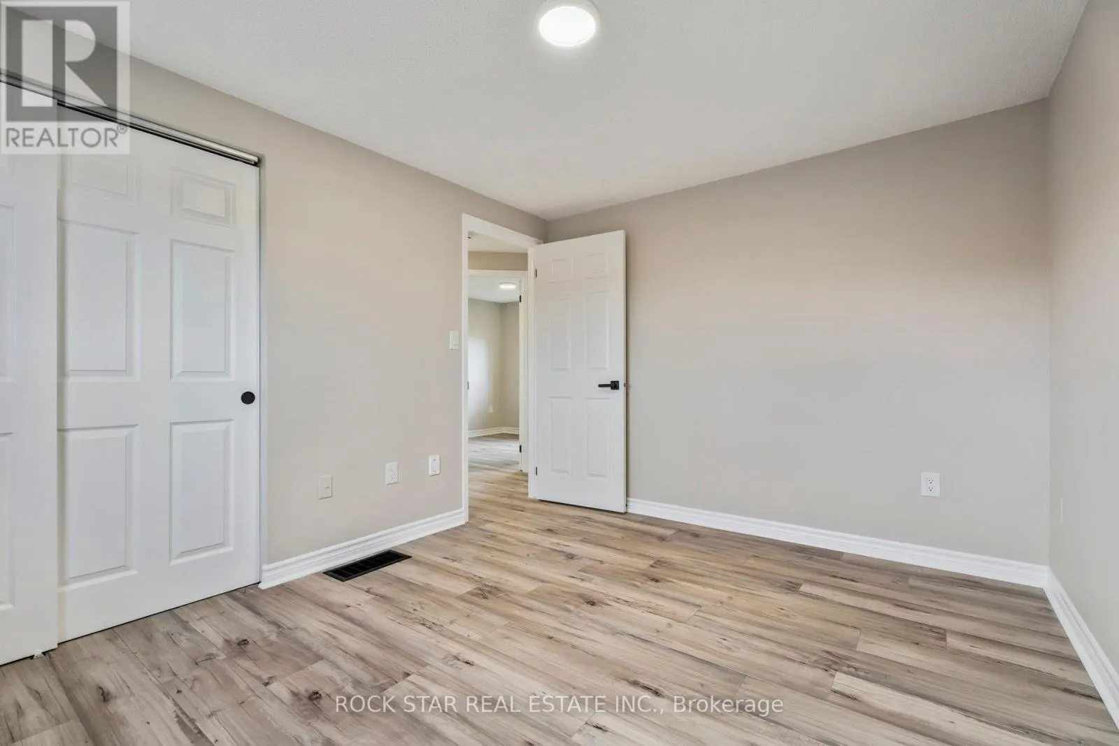 8 GINGER DRIVE