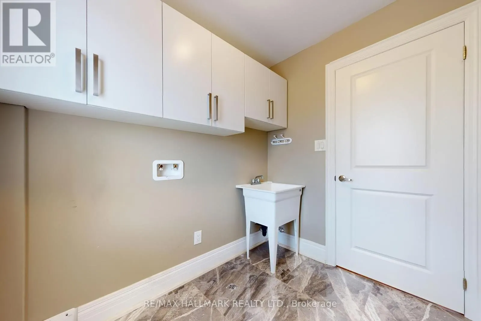 61 MCISAAC DRIVE