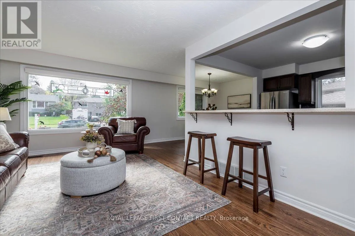 32 SPRINGHOME ROAD