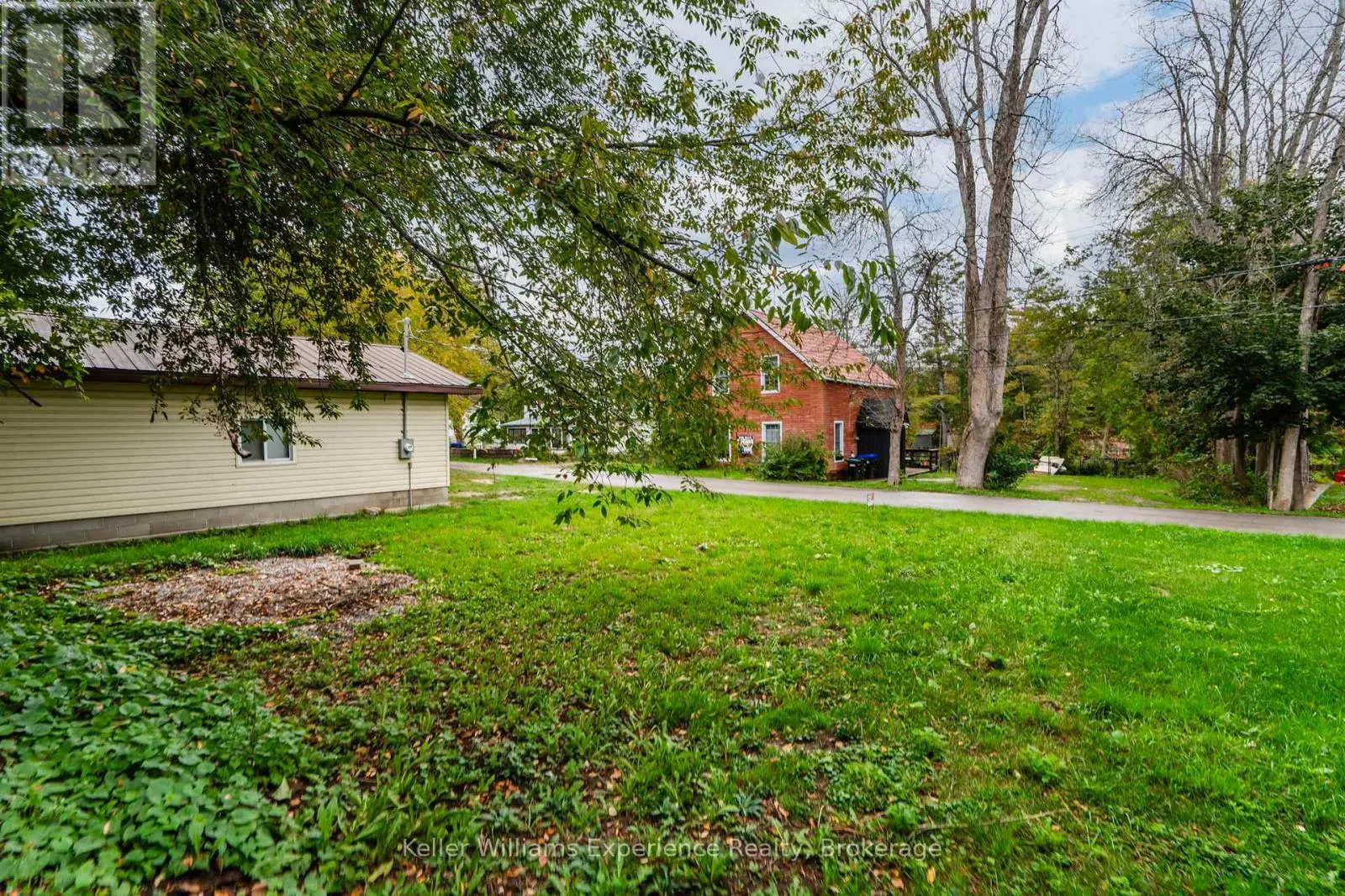 3355 MUSKOKA STREET