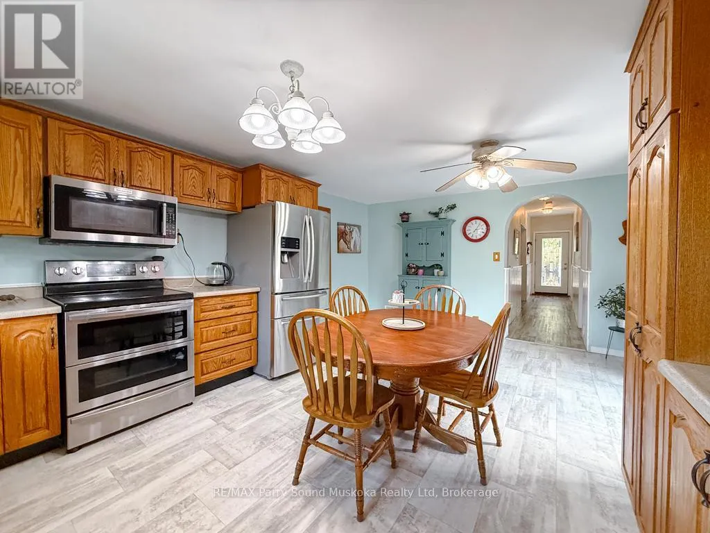 1862 DIVISION ROAD W