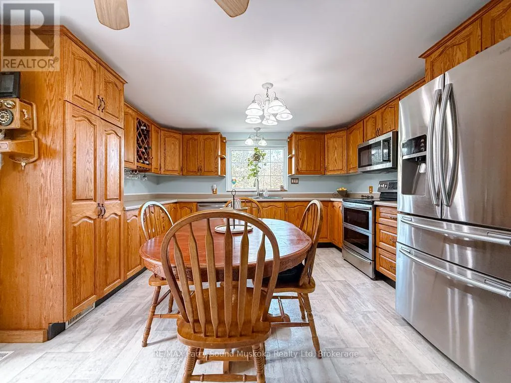 1862 DIVISION ROAD W