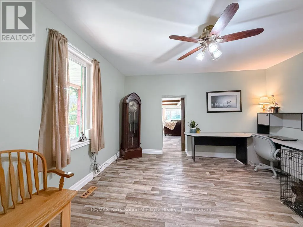 1862 DIVISION ROAD W