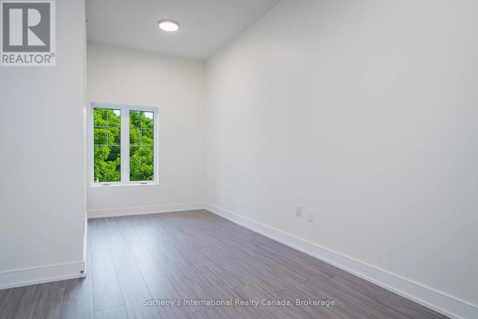 322 - 121 MARY STREET, #322