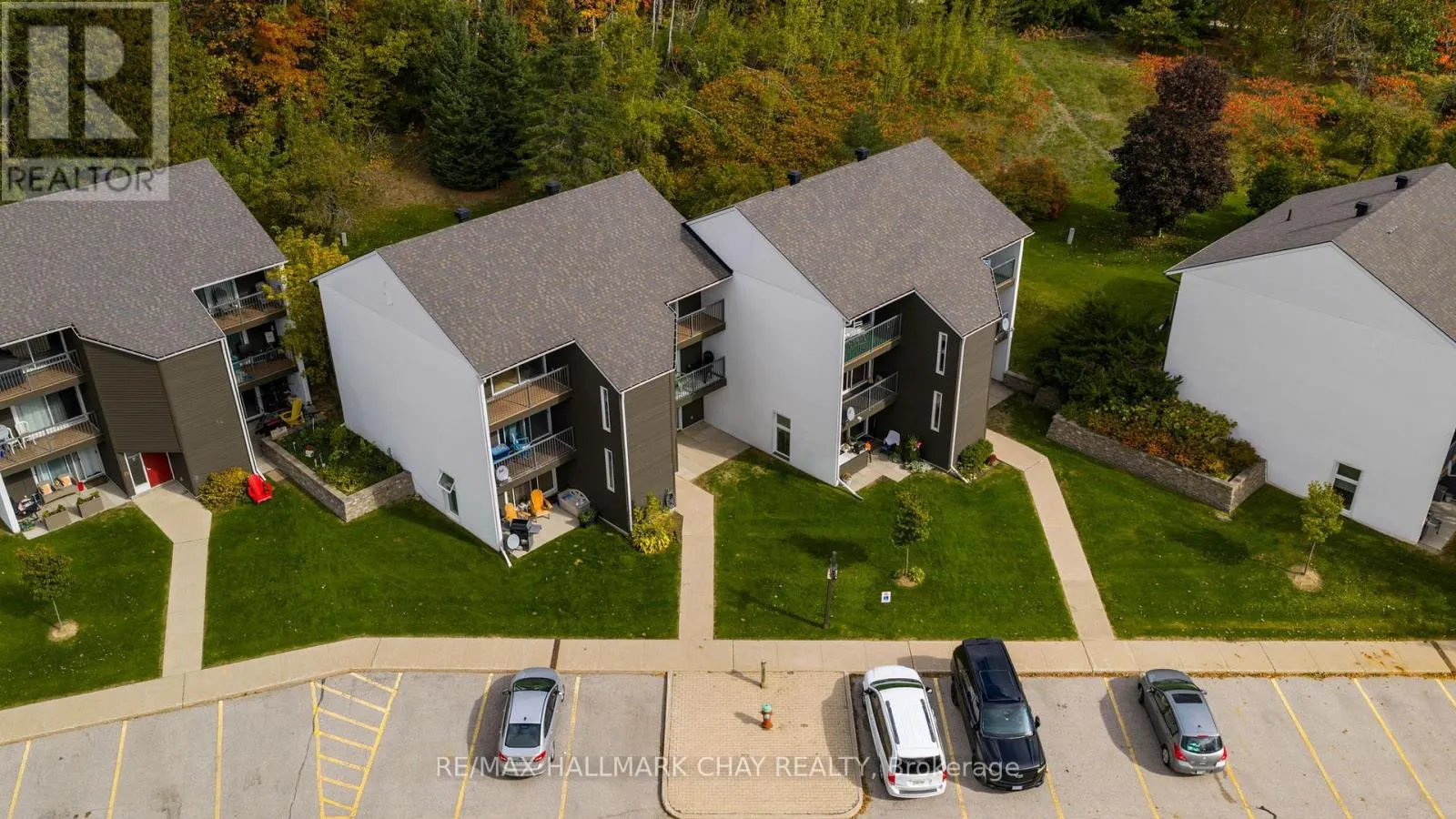 308 - 1102 HORSESHOE VALLEY ROAD W