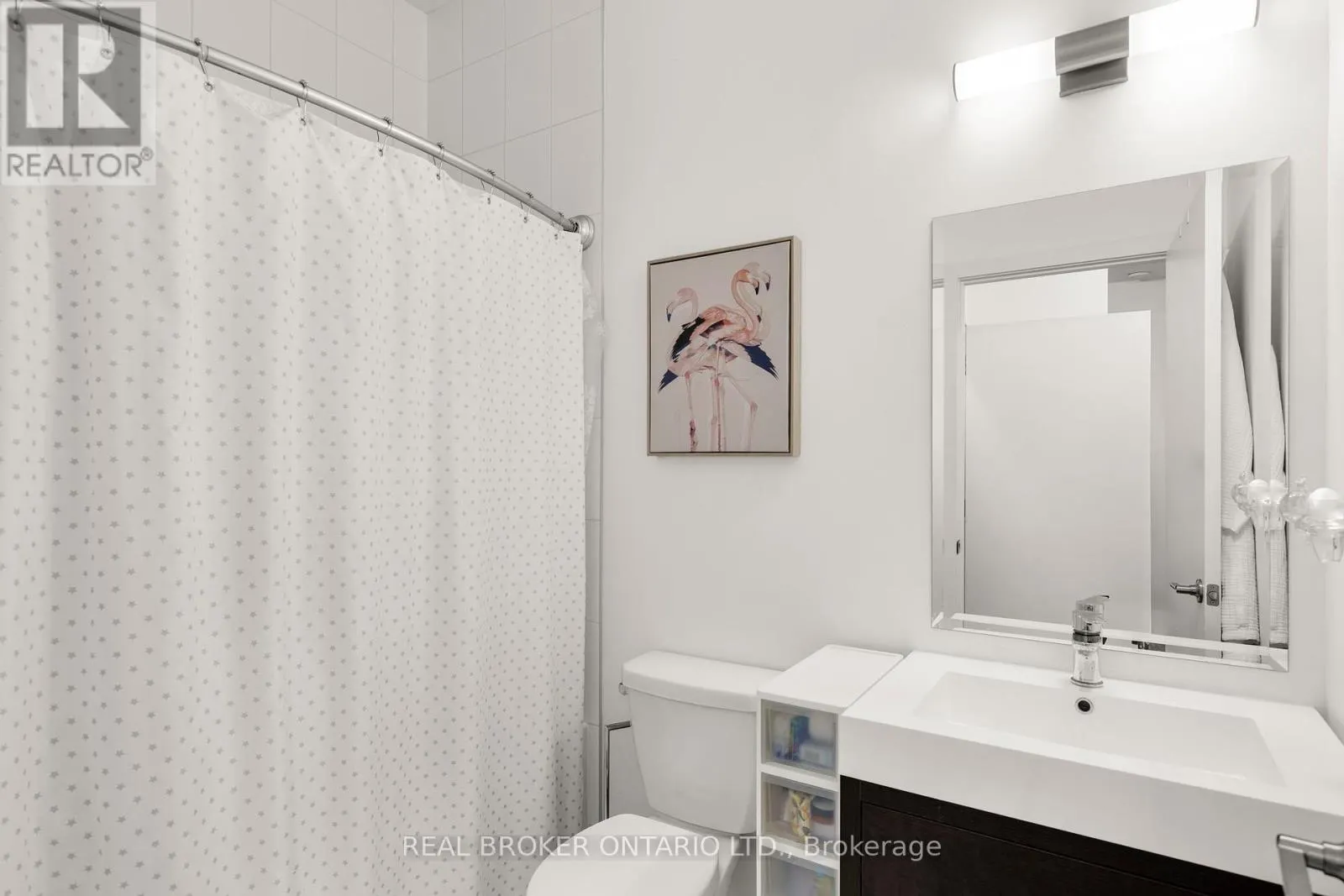 321 - 21 MATCHEDASH STREET S