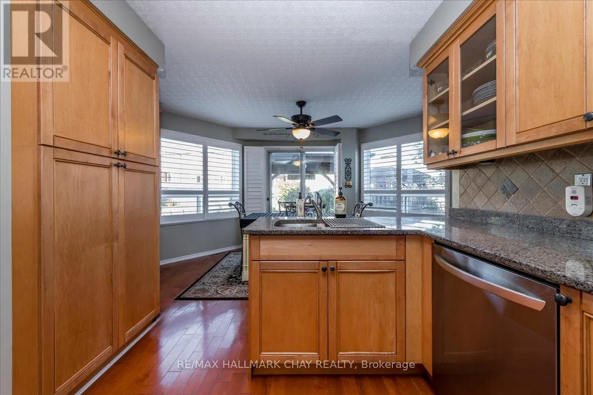 21 BARWICK DRIVE