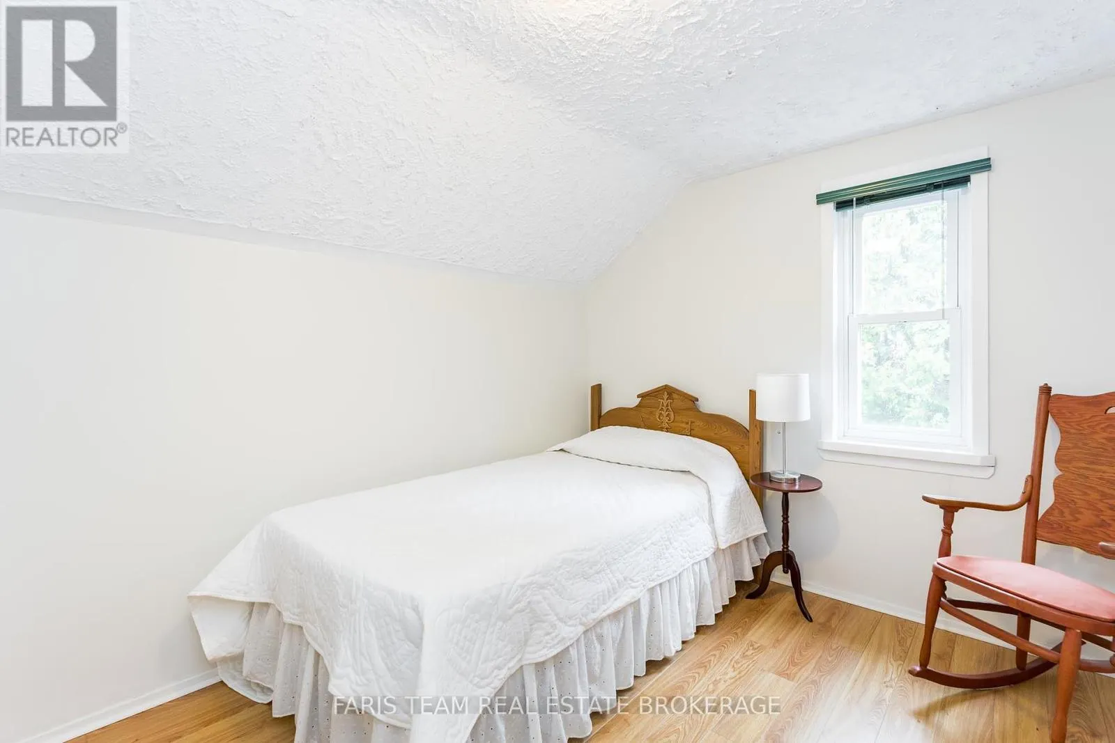 83 HUMMINGBIRD HILL ROAD