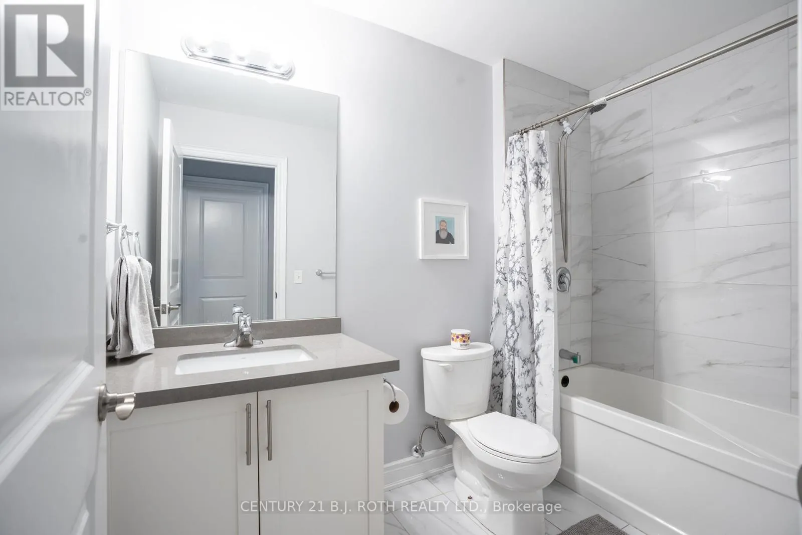 UPPER UNIT - 179 PATTERSON ROAD