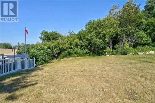 UPPER UNIT - 179 PATTERSON ROAD