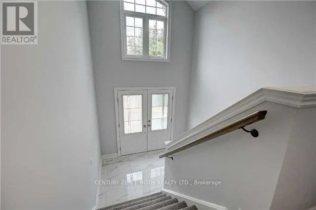UPPER UNIT - 179 PATTERSON ROAD