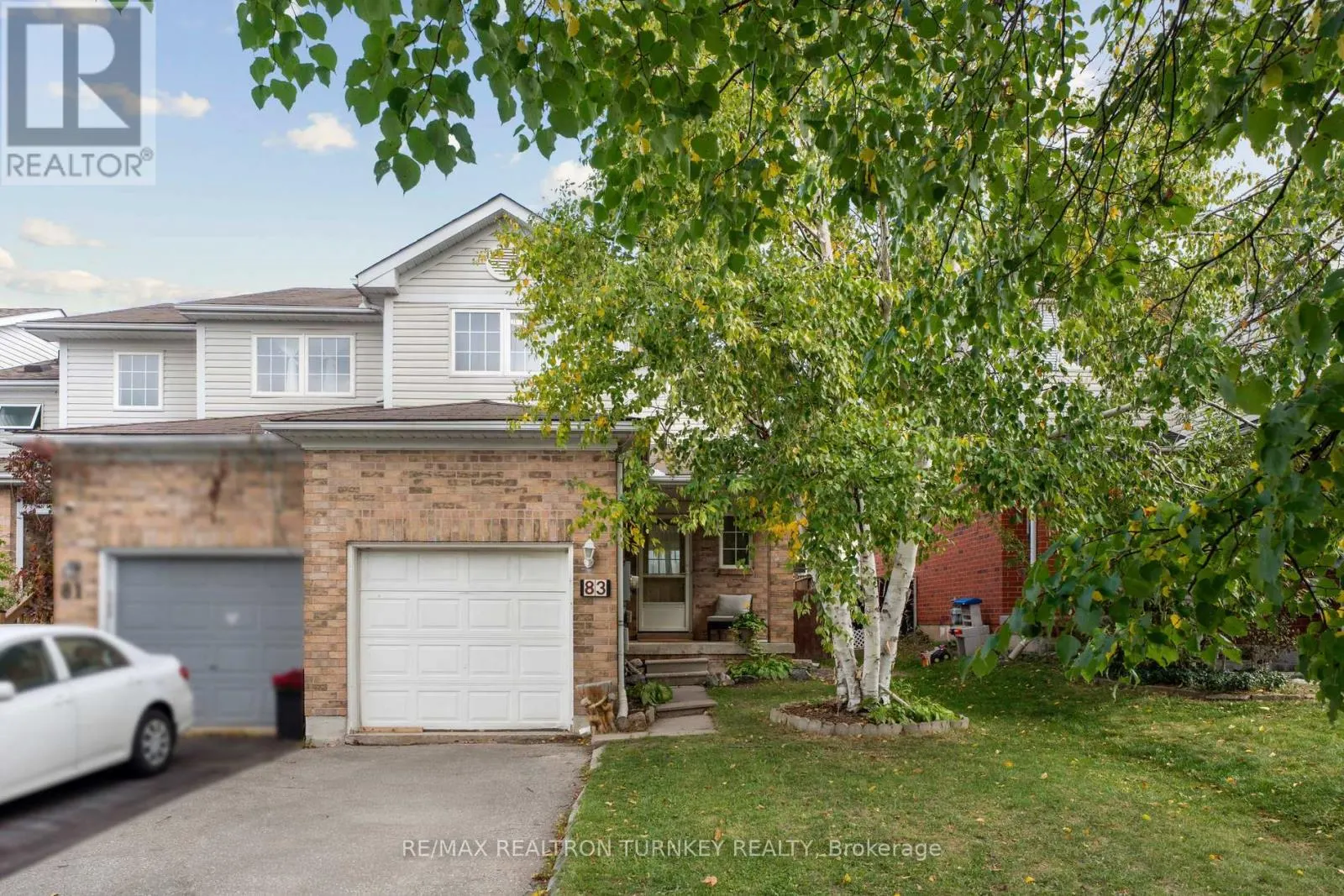 83 PICKETT CRESCENT