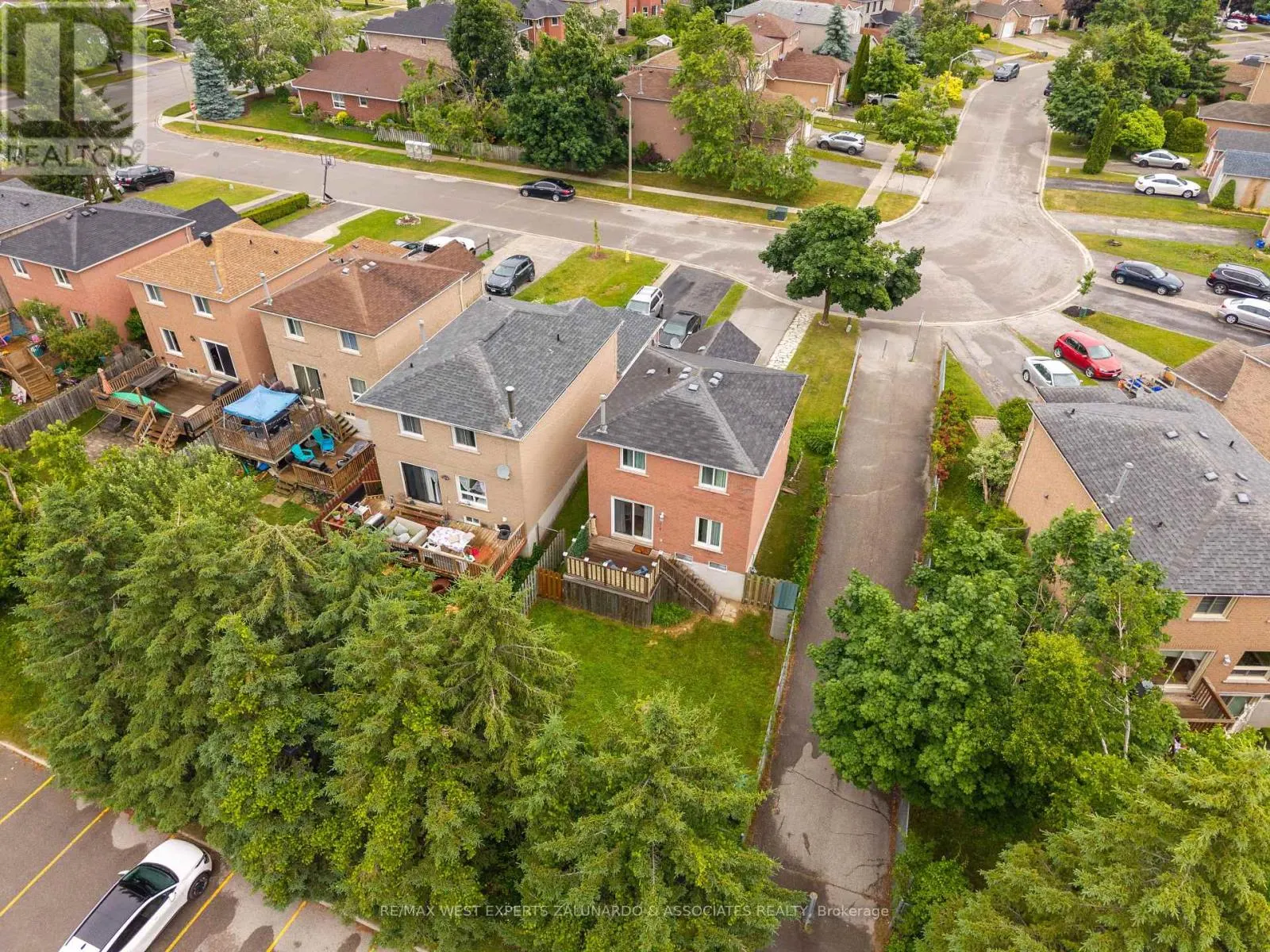 64 WALLACE DRIVE