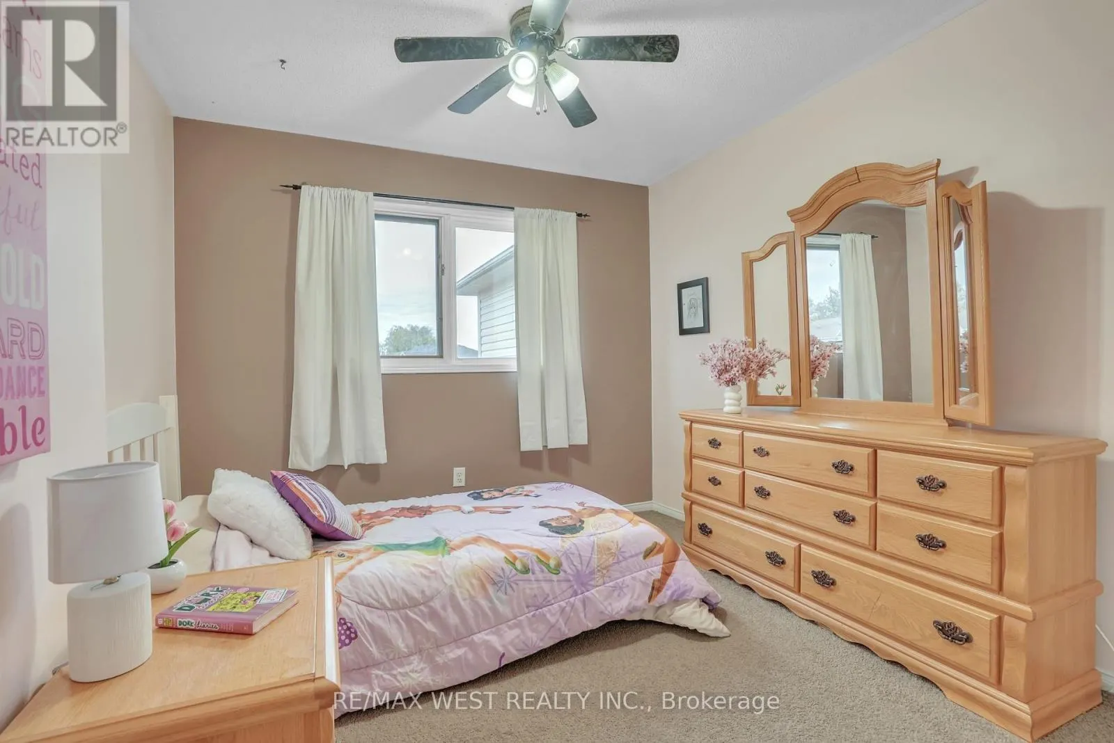 130 PICKETT CRESCENT