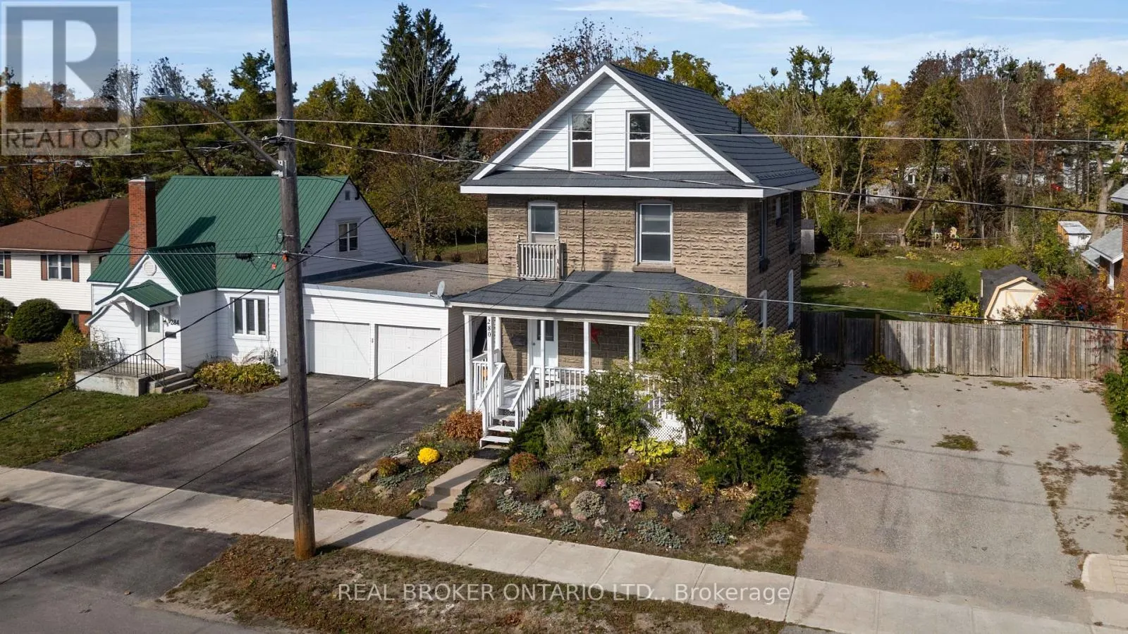 280 JOHN STREET