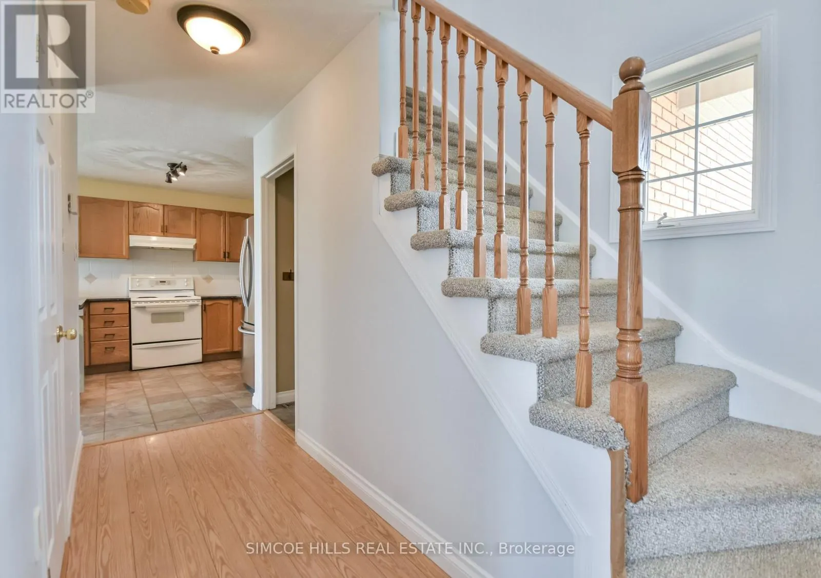 73 VANESSA DRIVE