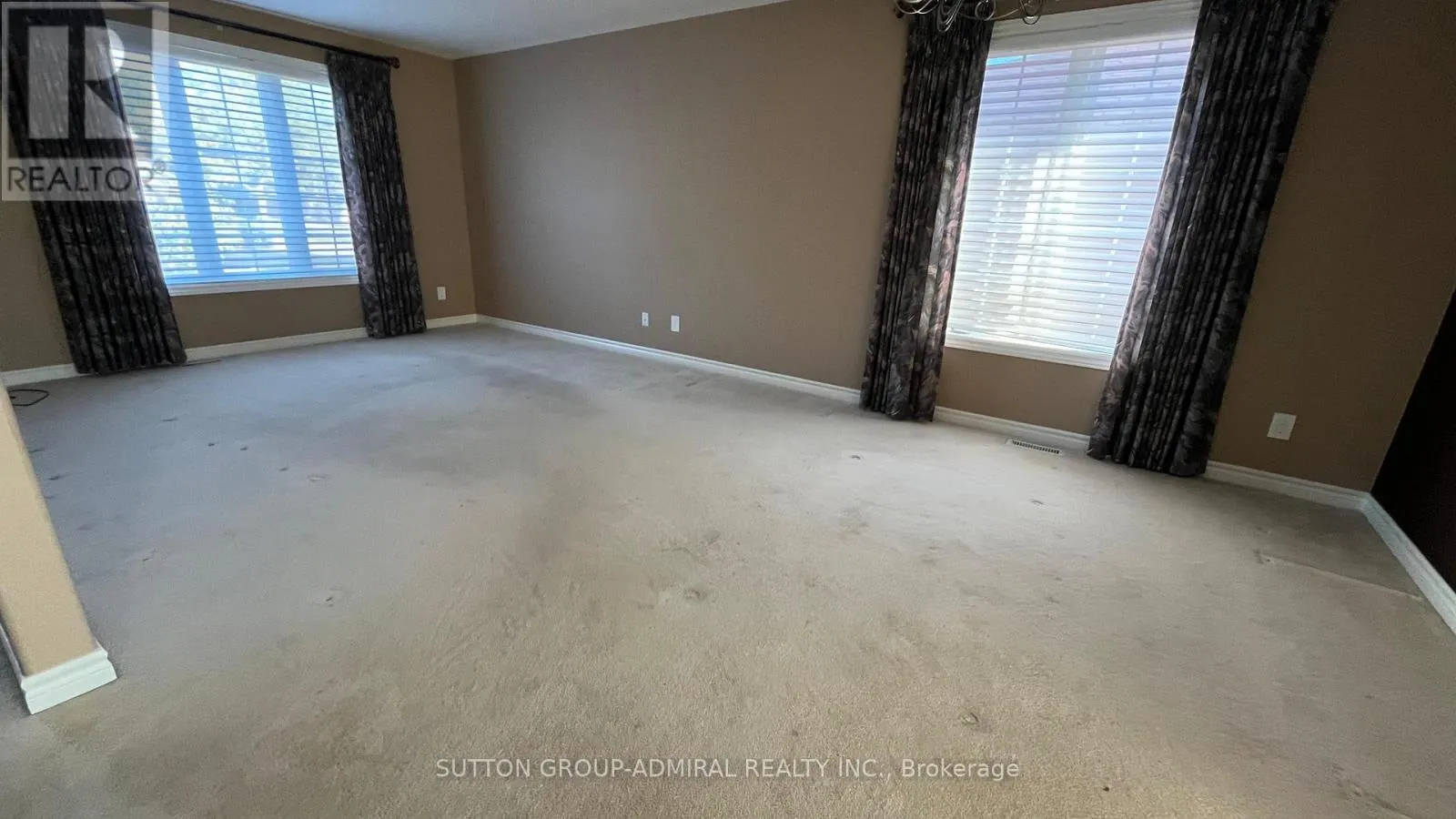 UPPER - 12 REVELSTOKE COURT