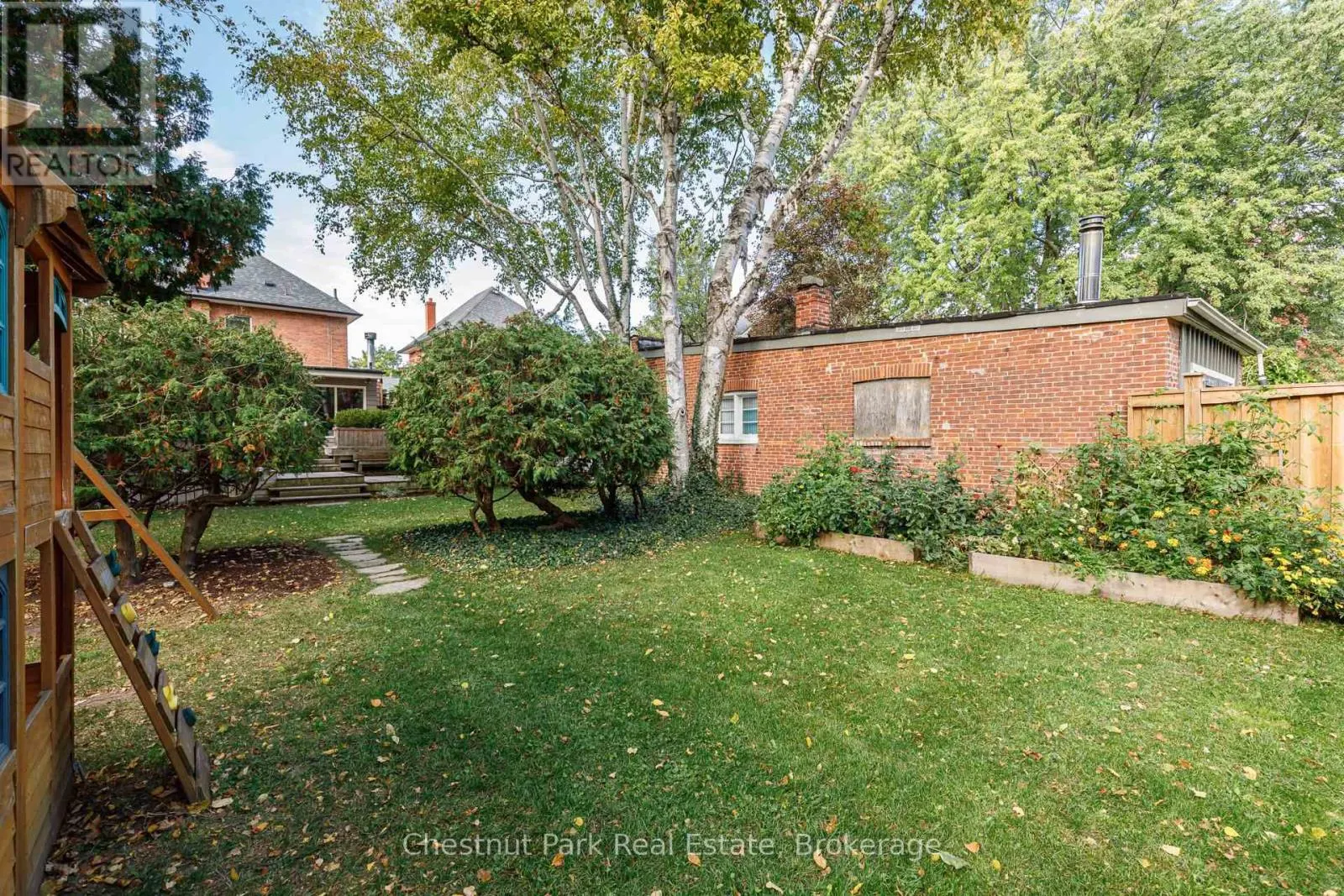 55 ROBINSON STREET
