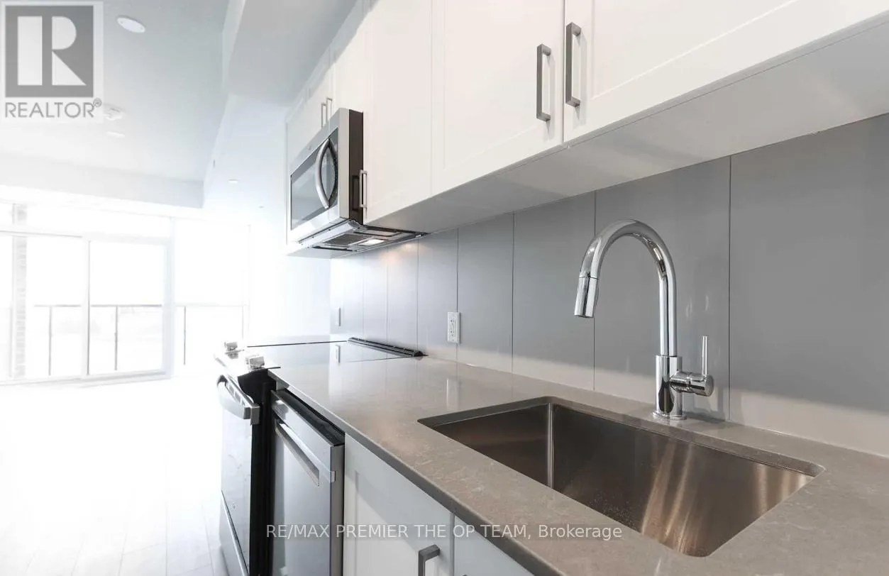 416 - 681 YONGE STREET
