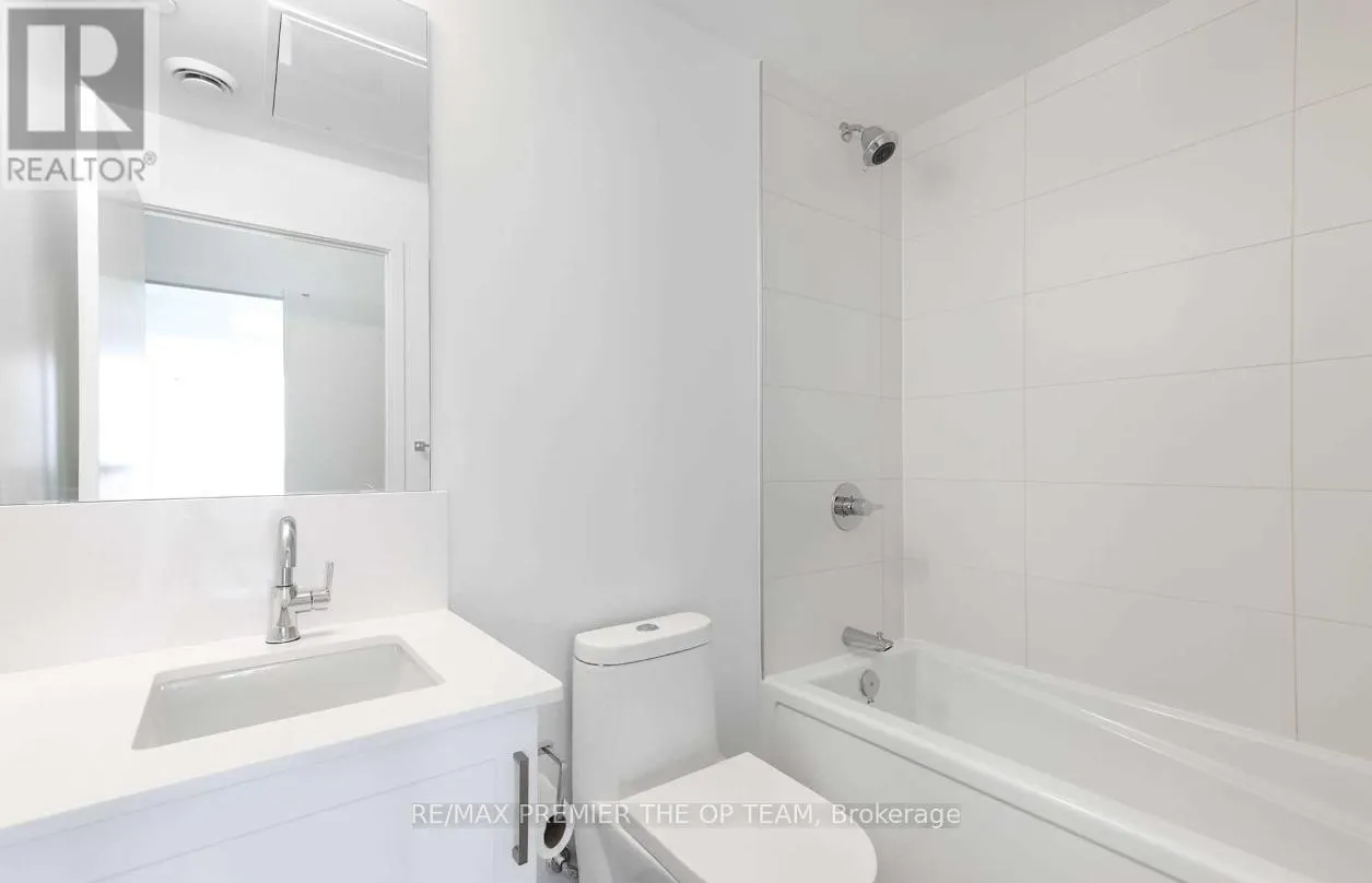 416 - 681 YONGE STREET